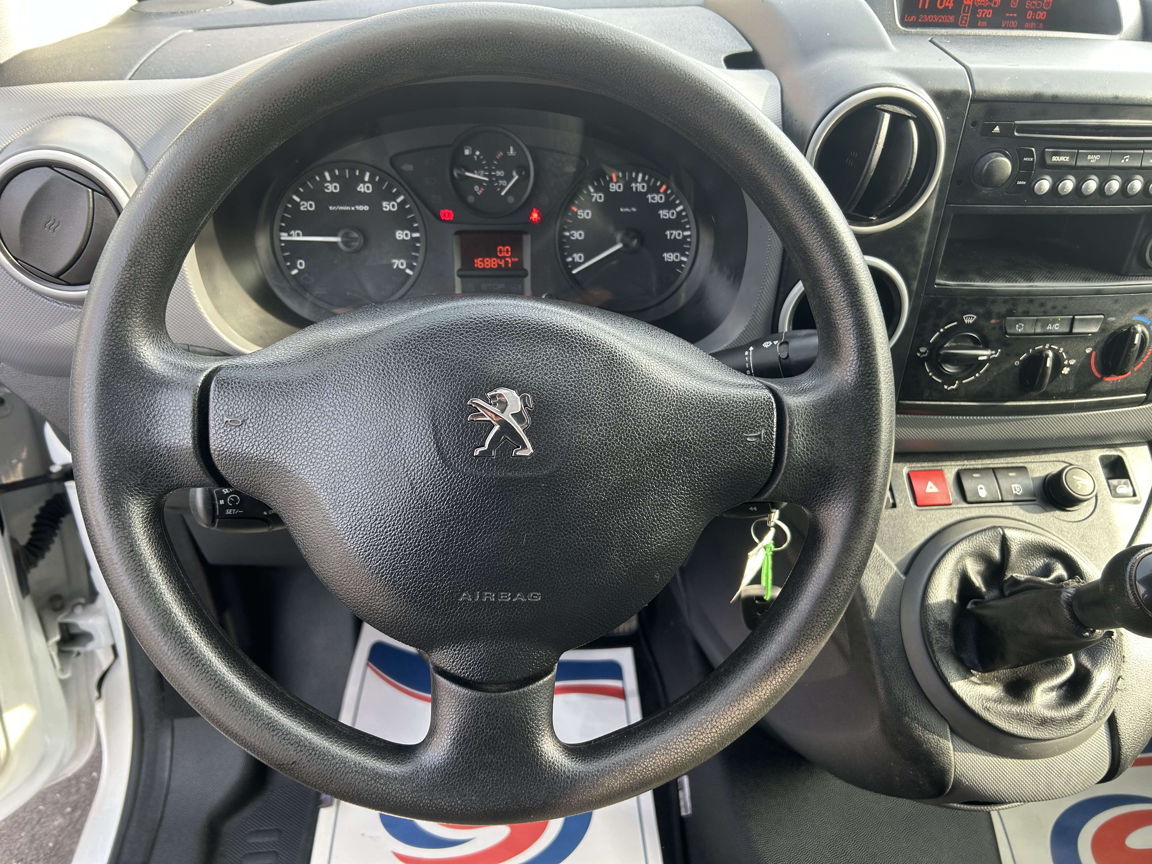 Peugeot Partner 1.6BlueHDi UTILITAIRE 3 PLACES 1er Proprio EURO6B *** CLIM/CAPTEURS/CRUISE CONTROL ***