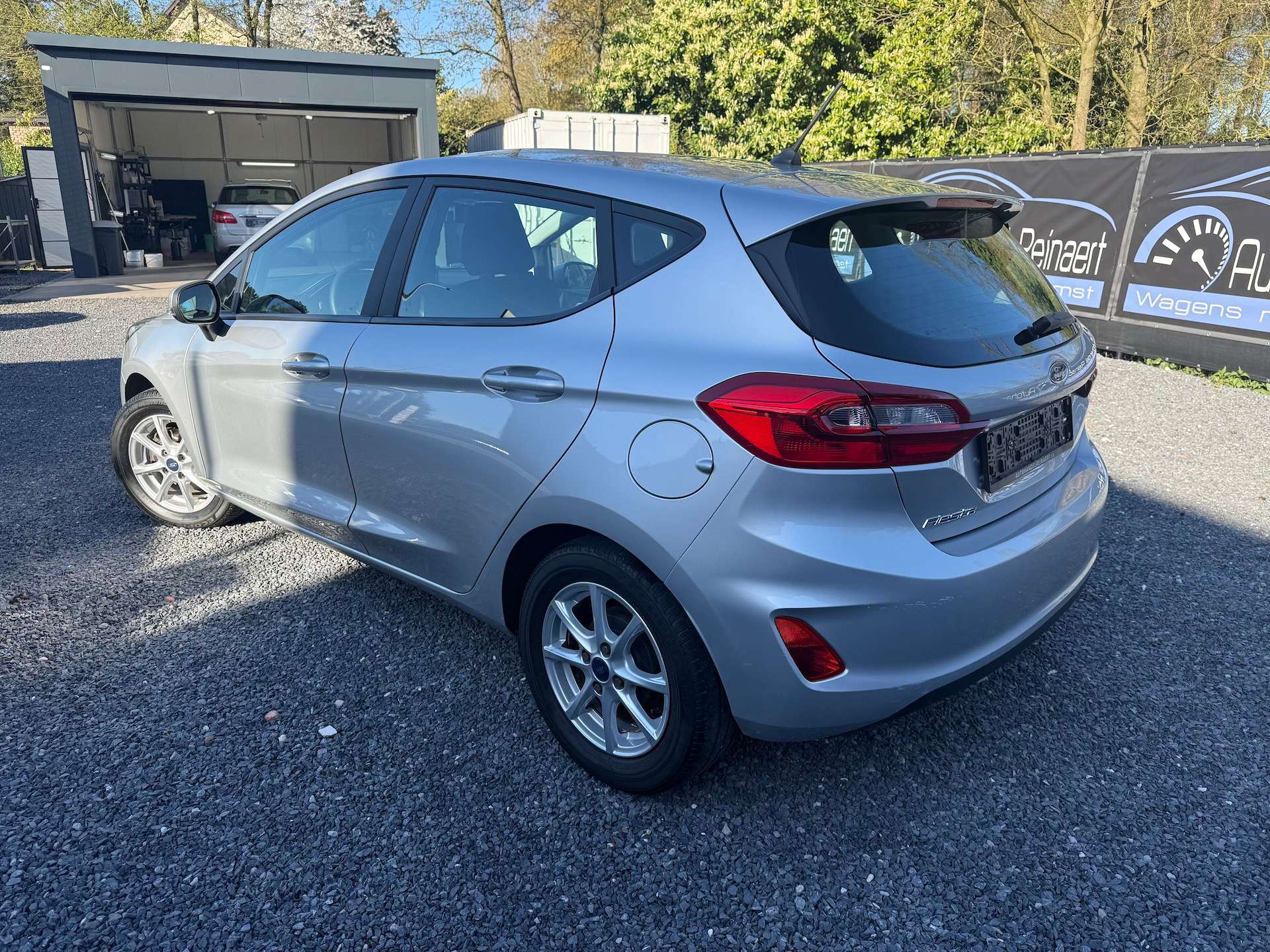 Ford Fiesta Fiesta 1.1i Business Class Airco, Lane assist + 12m Garantie