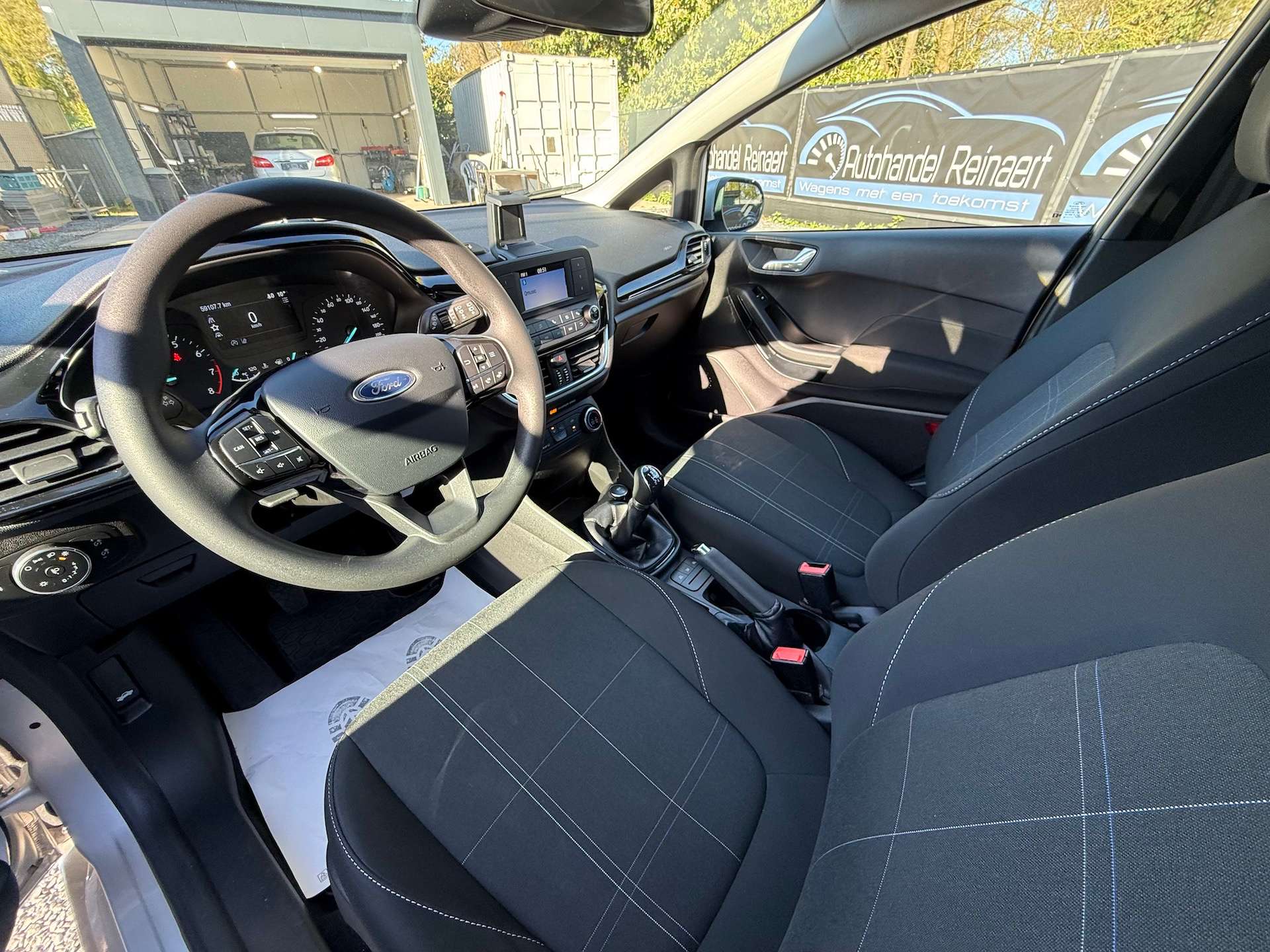 Ford Fiesta Fiesta 1.1i Business Class Airco, Lane assist + 12m Garantie
