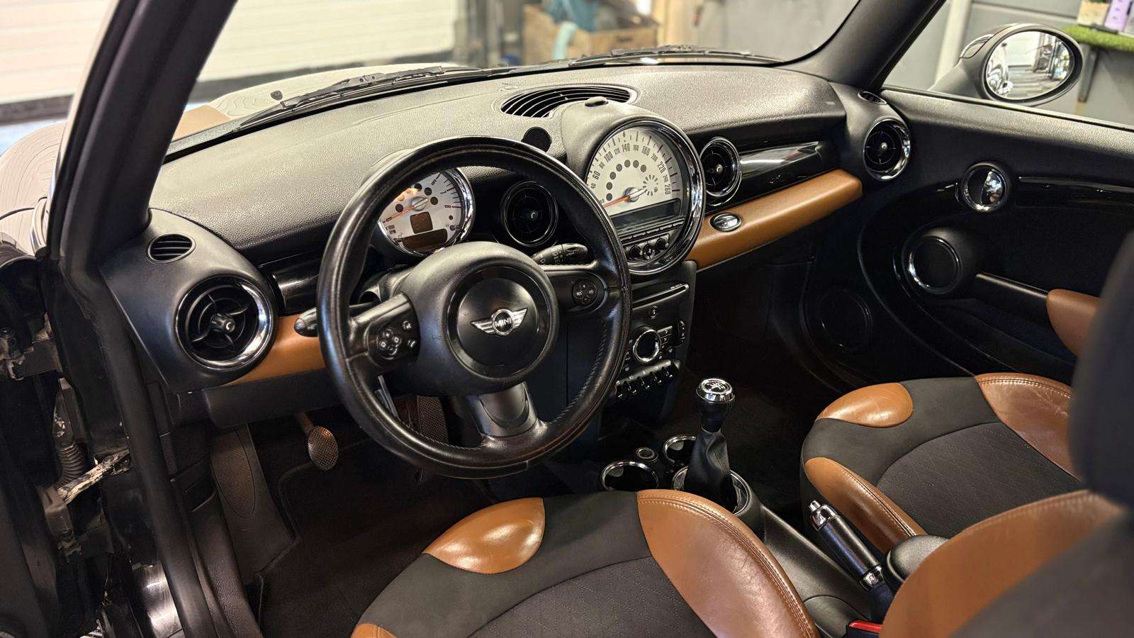 MINI One 1.6l BENZINE Bj. 2012 178.327Km