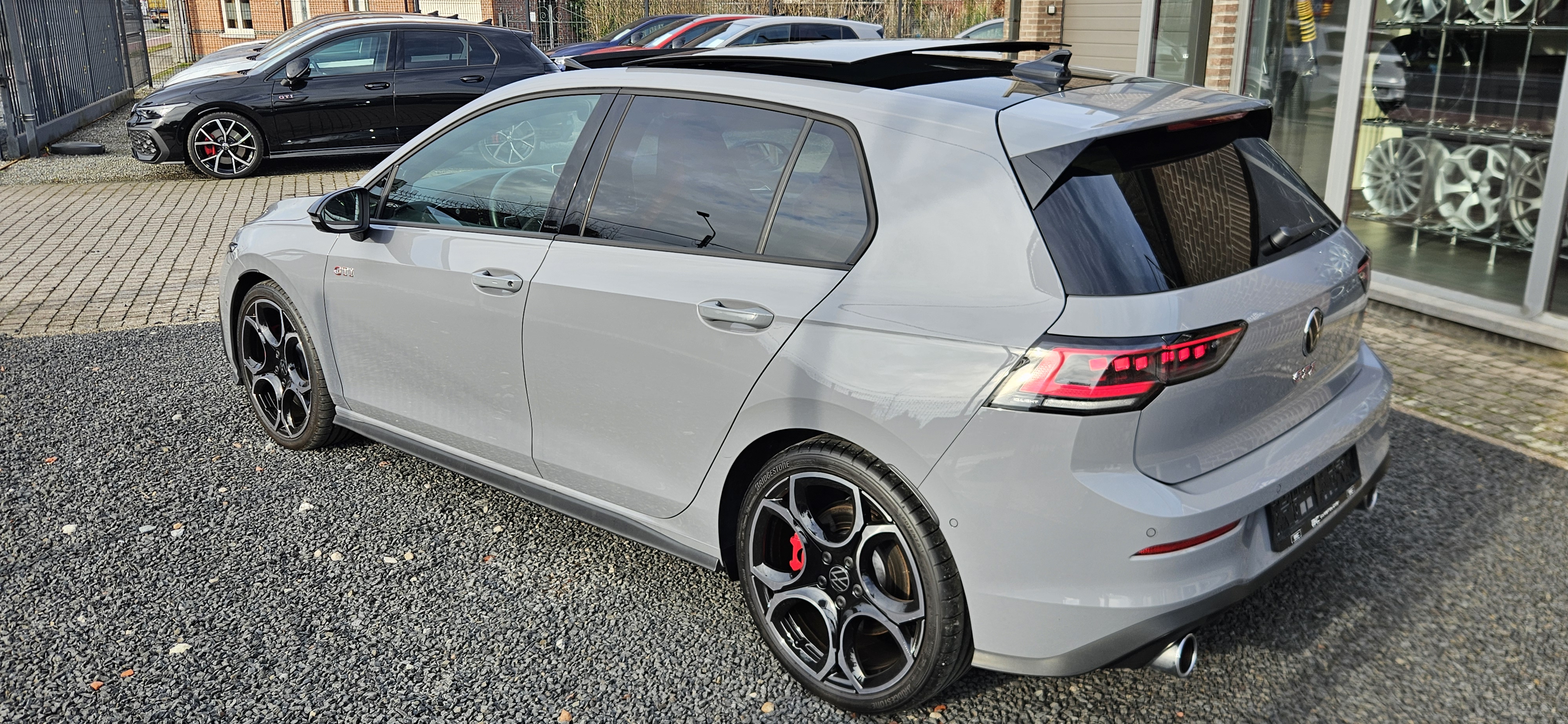 Volkswagen Golf GTI 265pK Blackstyle