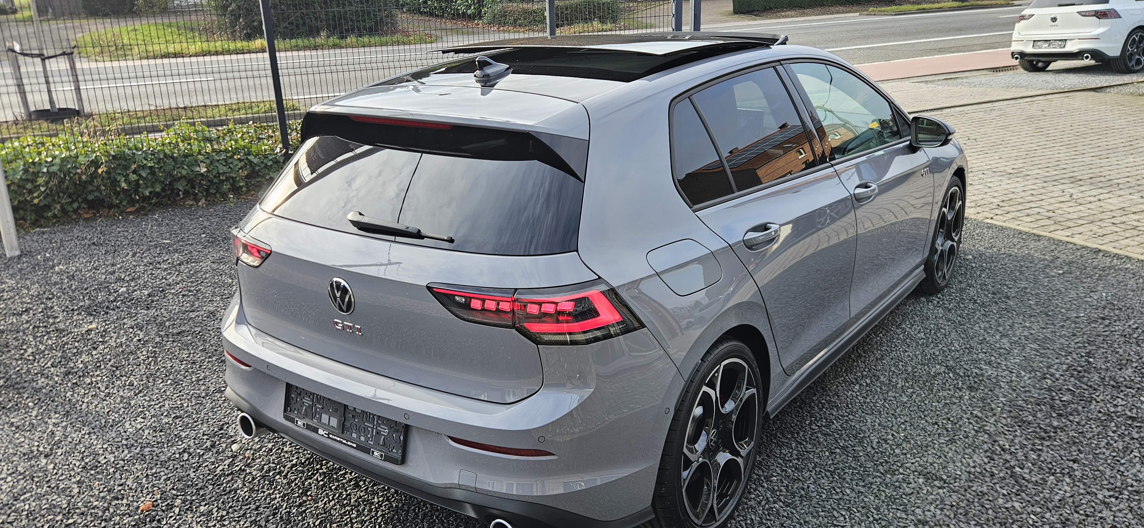 Volkswagen Golf GTI 265pK Blackstyle