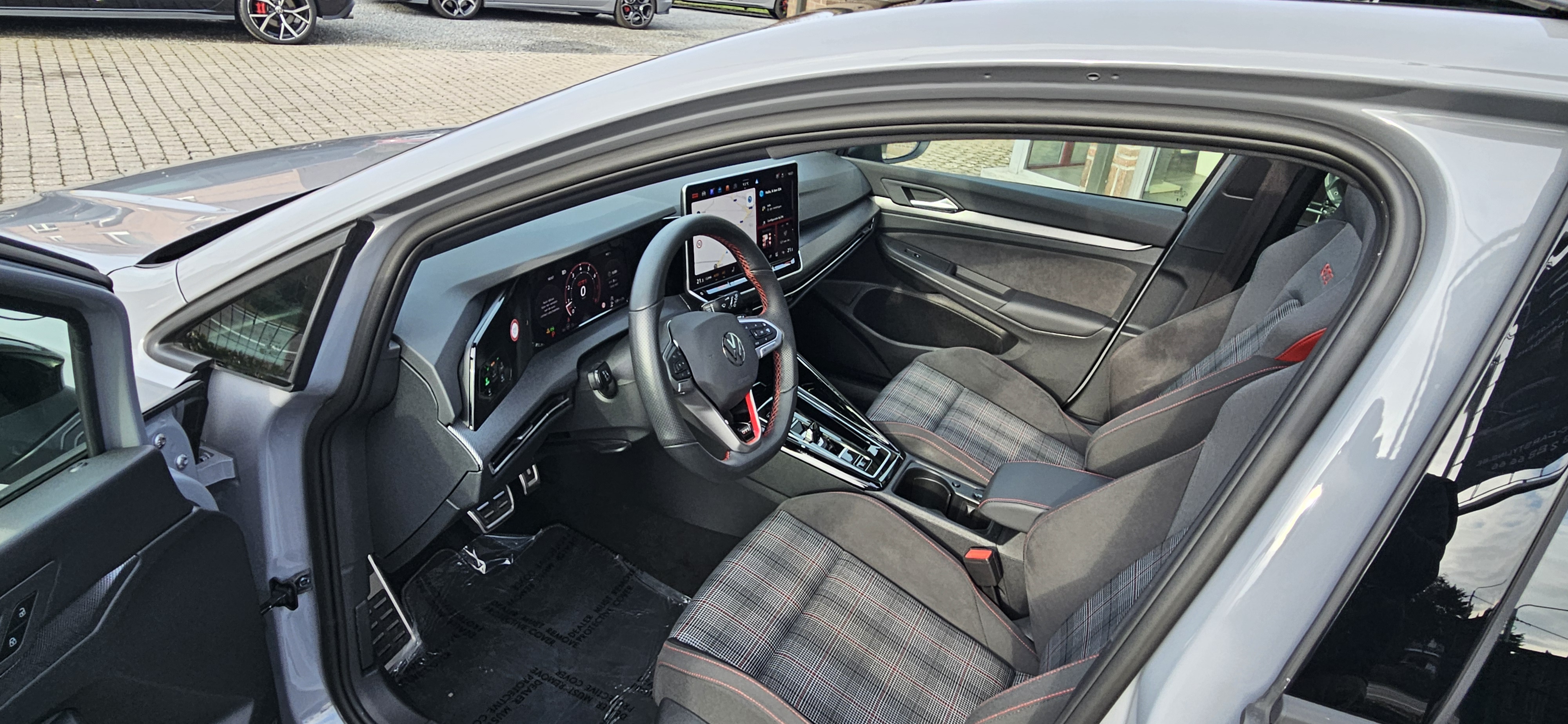 Volkswagen Golf GTI 265pK Blackstyle