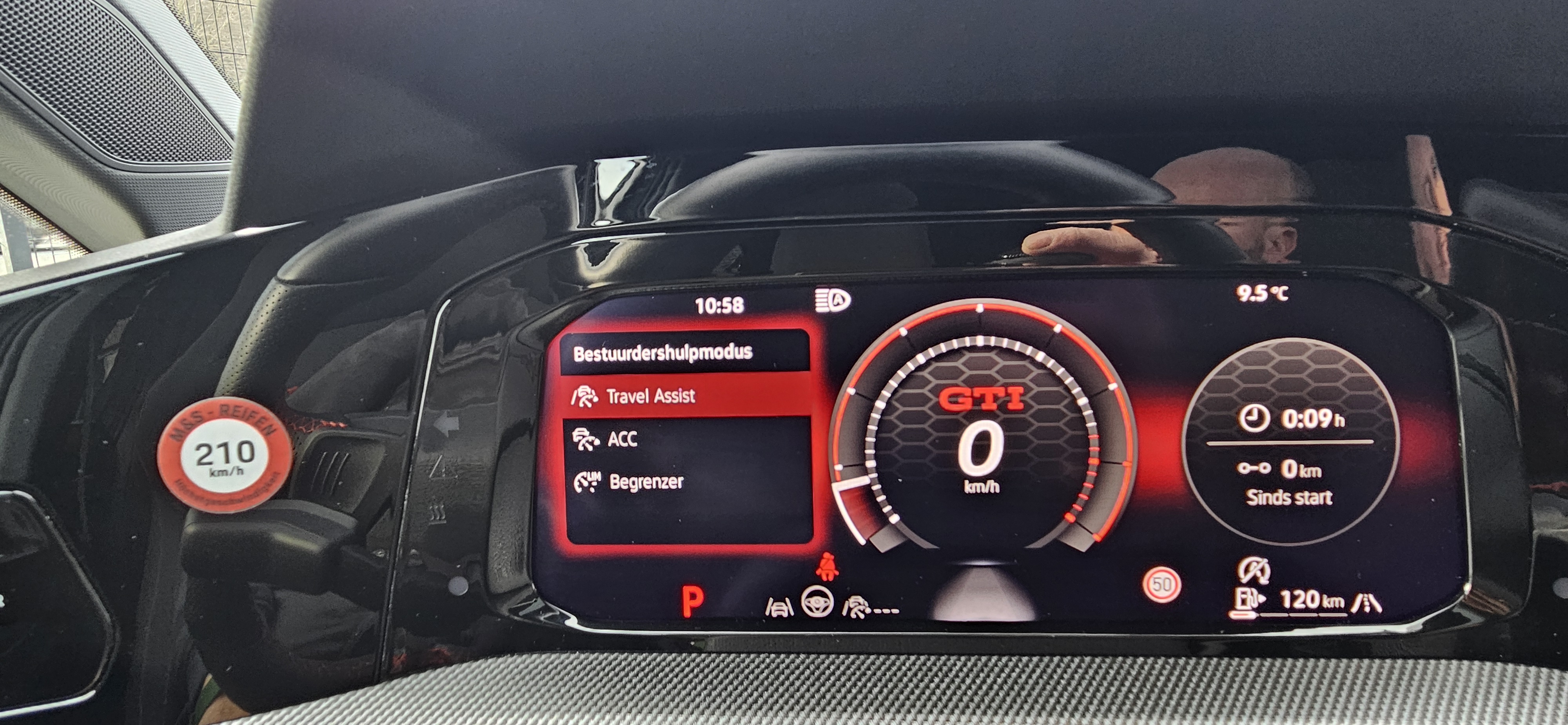 Volkswagen Golf GTI 265pK Blackstyle