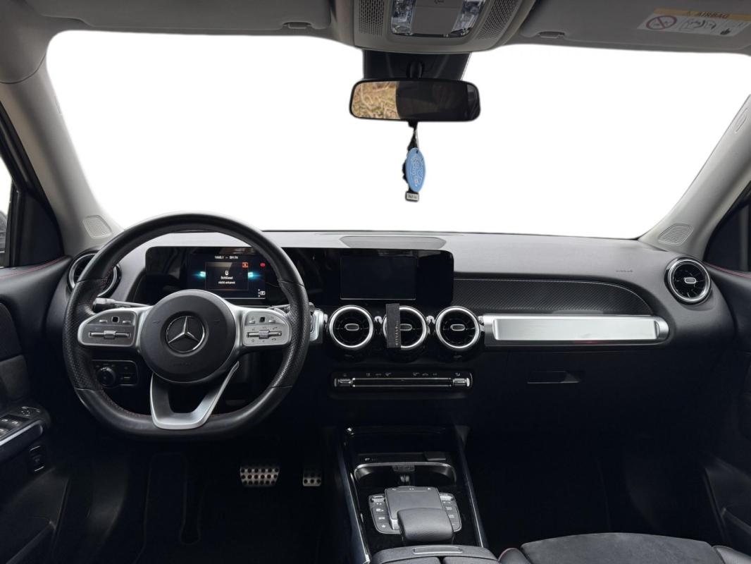 Mercedes-Benz Classe Gl GLB 220 d - BV 8G-DCT SUV BM X247 AMG Line / 5 places SUIVI GARANTIE 12 MOIS