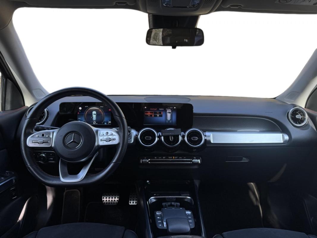 Mercedes-Benz Classe Gl GLB 220 d - BV 8G-DCT SUV BM X247 AMG Line / 5 places SUIVI GARANTIE 12 MOIS