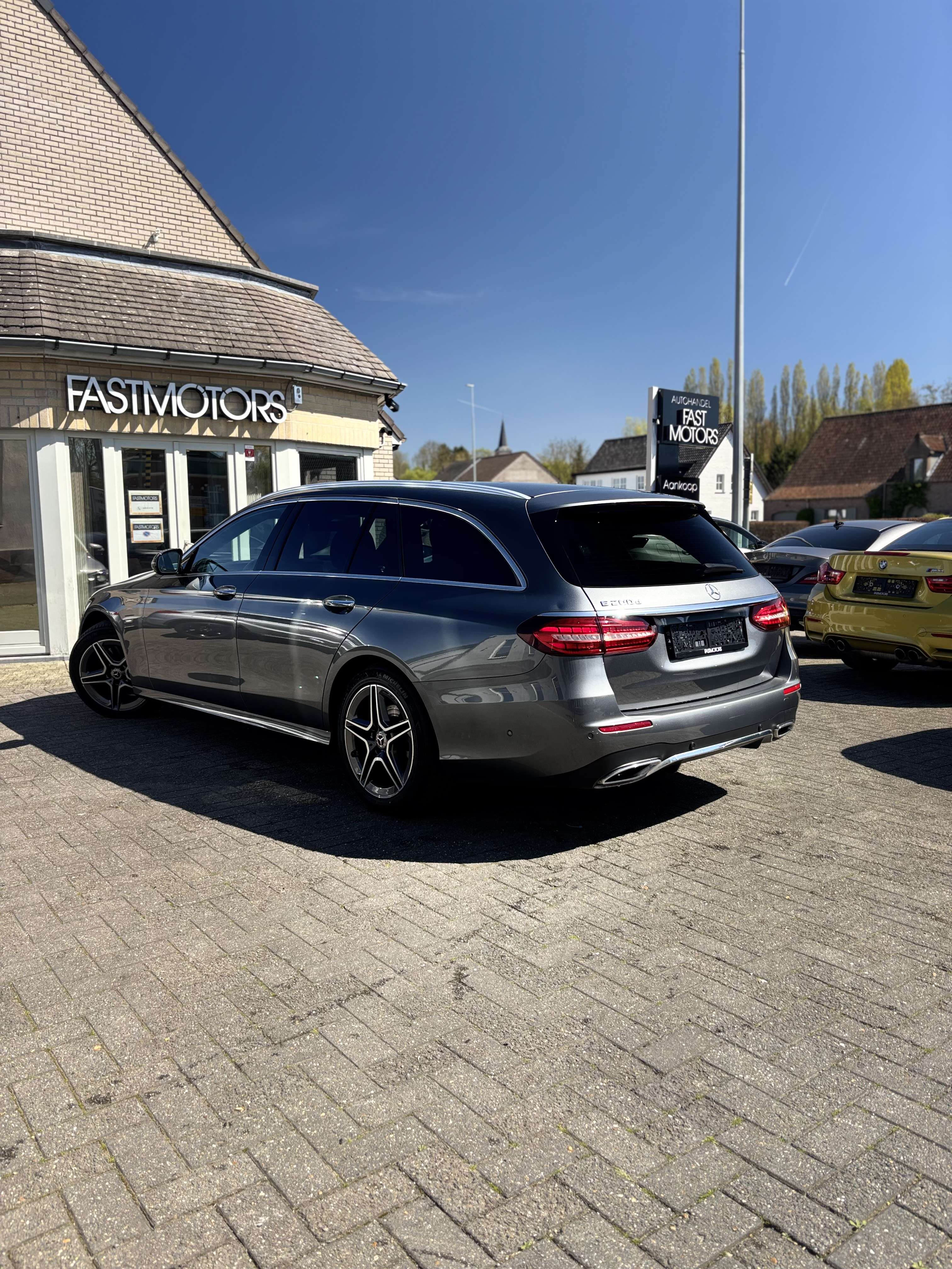 Mercedes-Benz E 200 E 200 d 360CAM AMG Line ACC VAT CAR