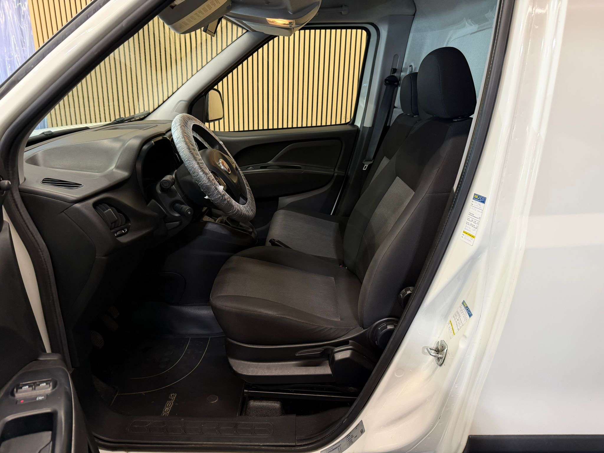 Fiat Doblo 1.4i * UTILITAIRE * 1ER PROPRIETAIRE *