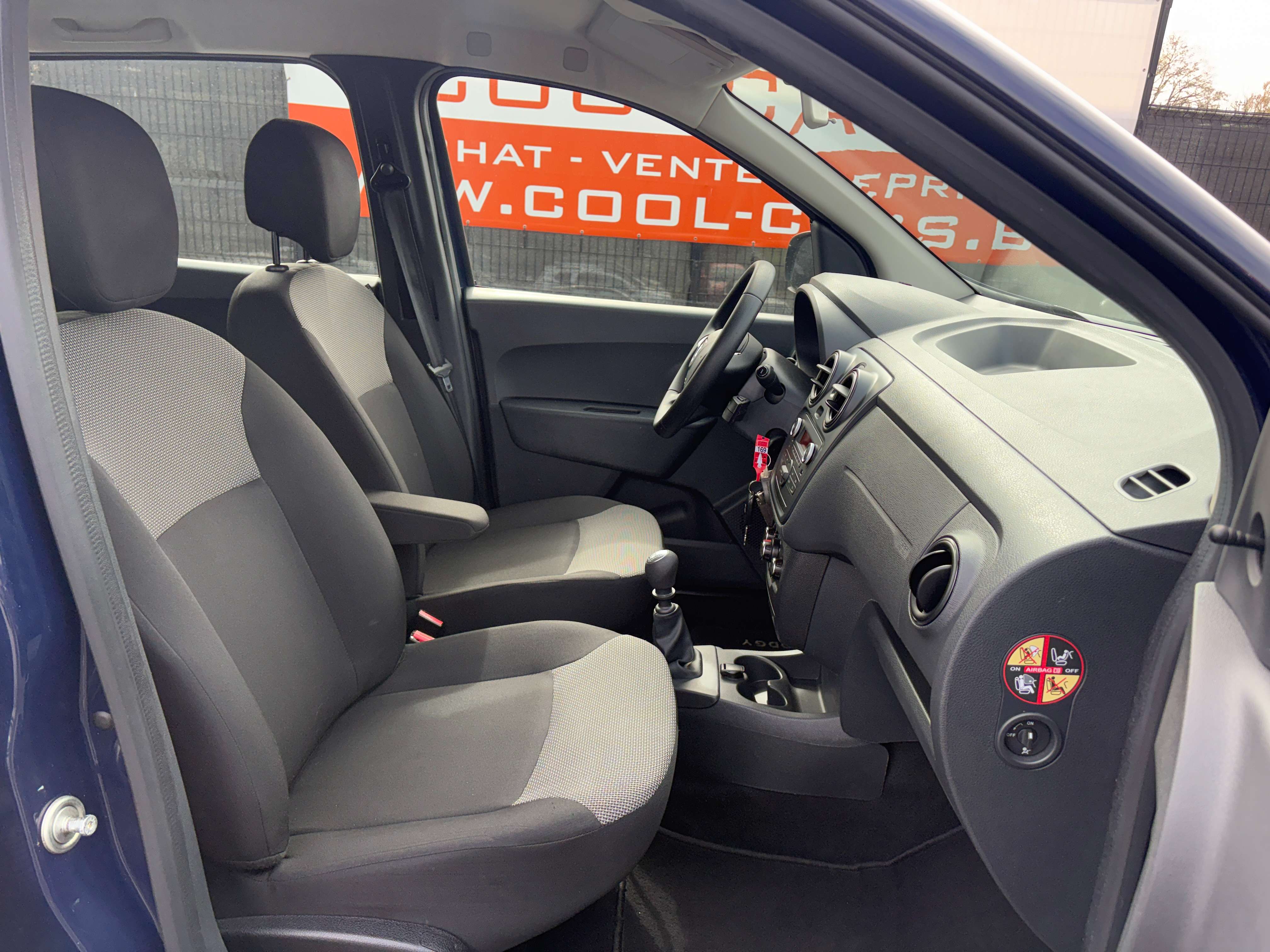 Dacia Lodgy 1.3 TCe Essential 7pl - EU6D - GARANTIE 1AN -