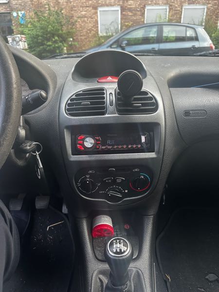 Peugeot 206 (2) 1.4 16S 90 TRENDY 5P
