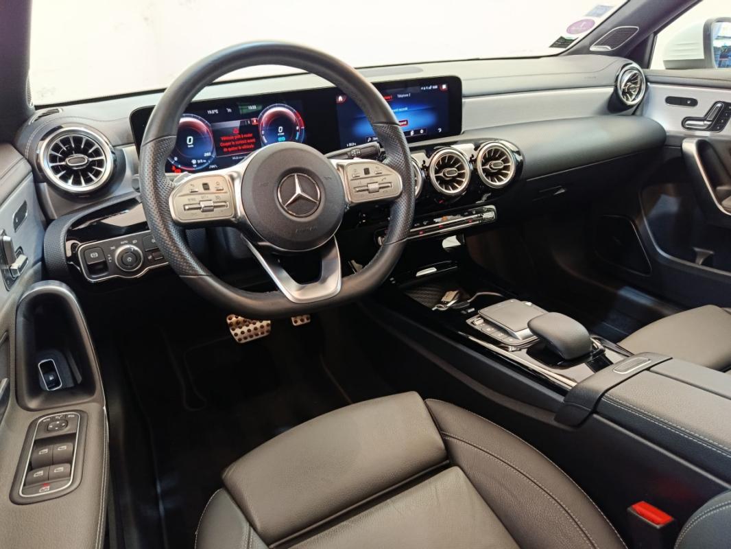 Mercedes-Benz Classe A Compact IV 250 e AMG Line 8G-DCT