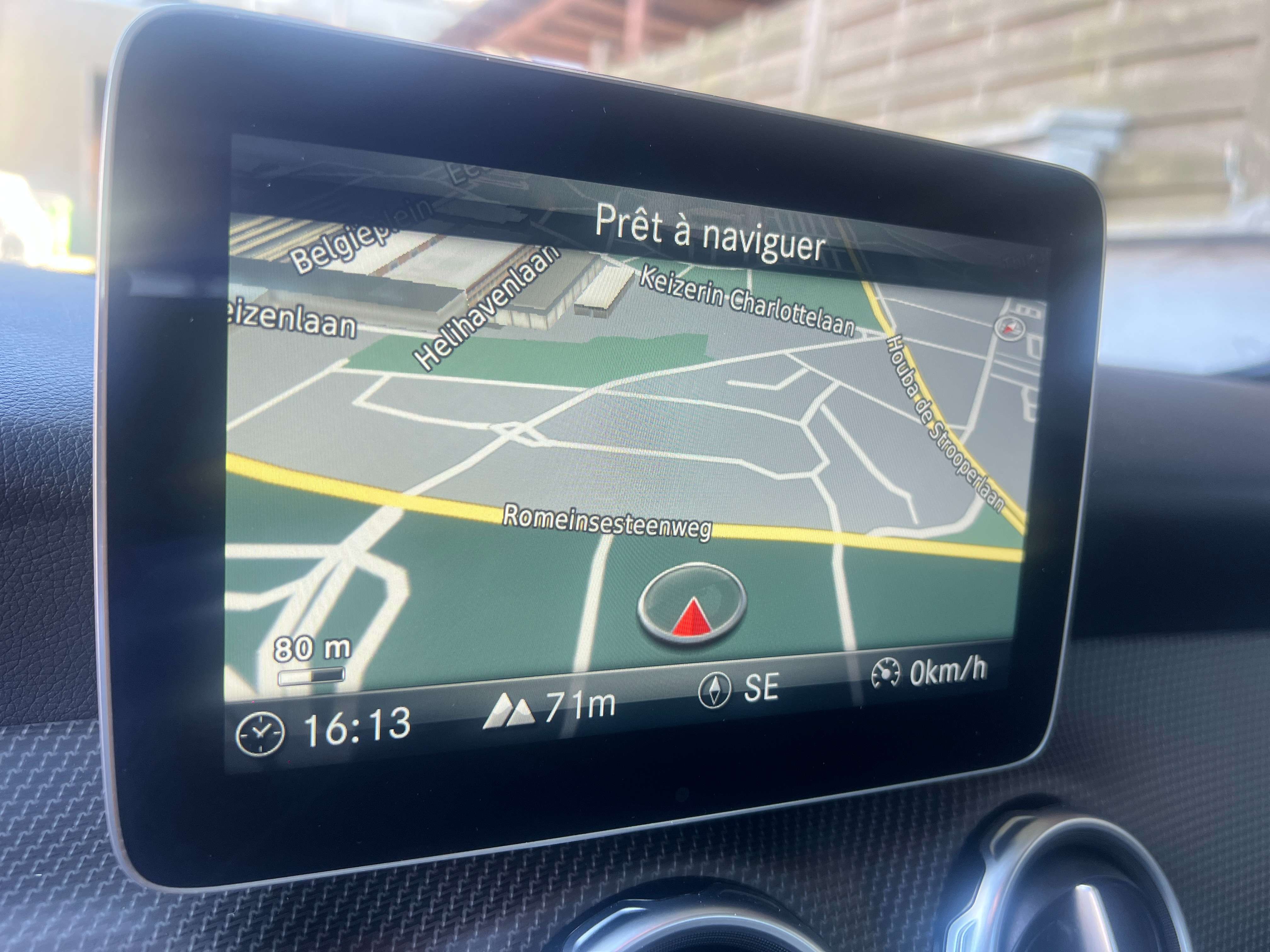 Mercedes-Benz GLA 180 Pack Sport Business Solution Automatique