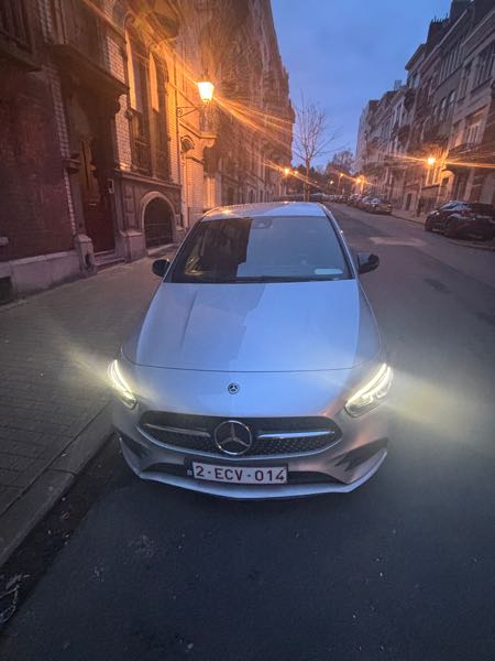 Mercedes-Benz Classe B III 180 D AMG LINE EDITION BVA8
