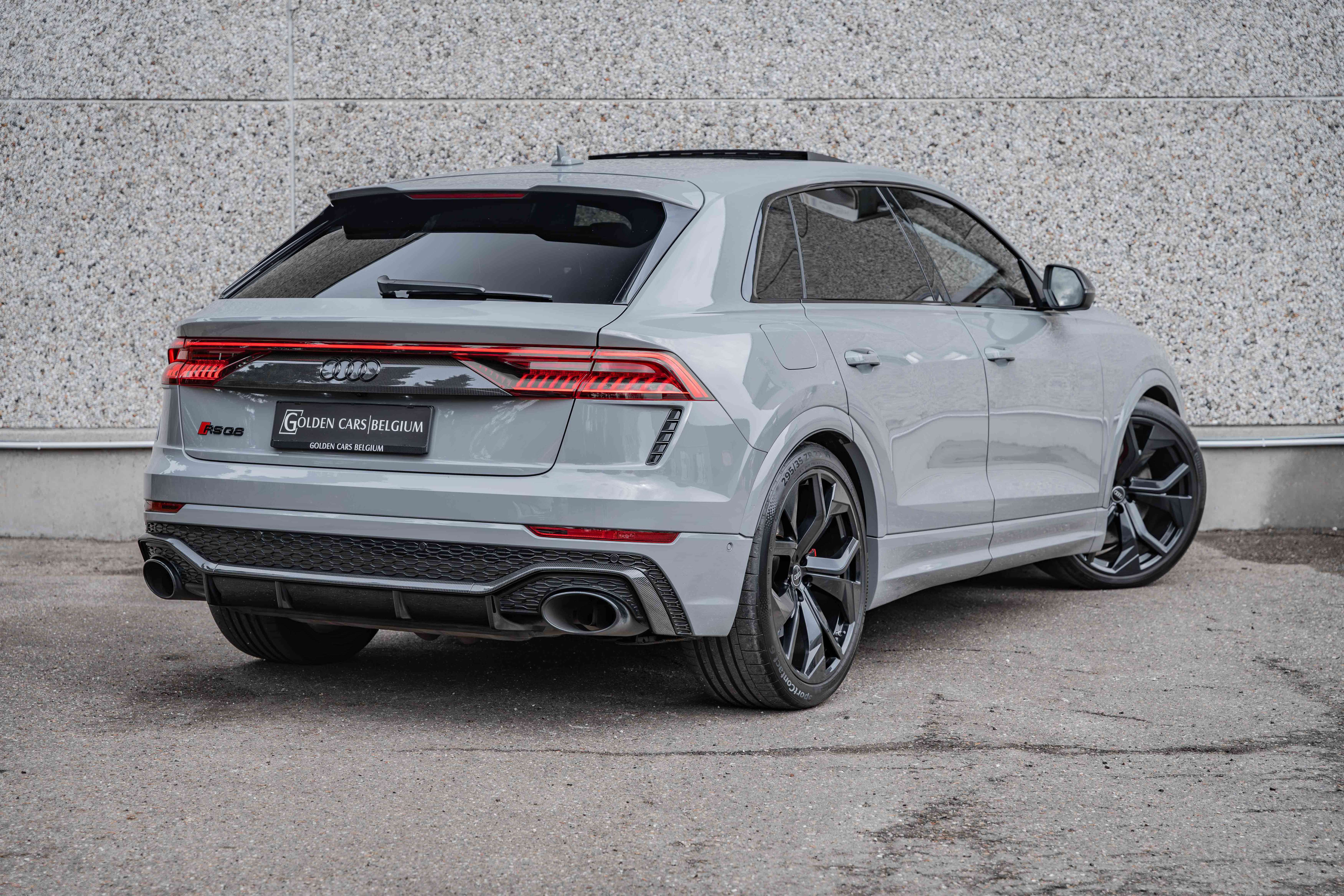 Audi RS Q8 4.0 TFSI Quattro MATRIX/PANO/B&O/HUD/MASSAGE/DAB