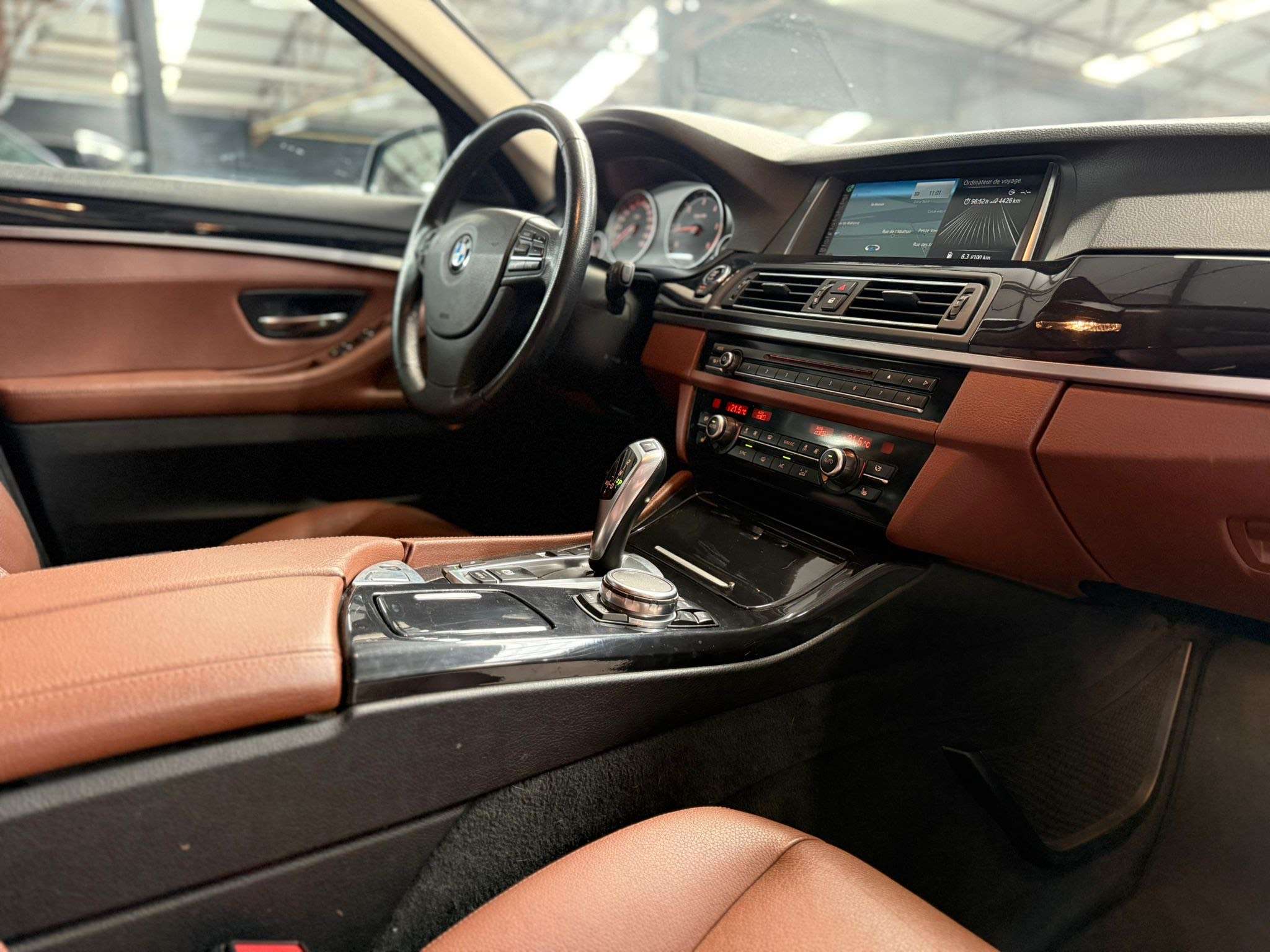 BMW 520 d * Touring * GPS * CUIR CH * CLIM AUTO * CRUISE