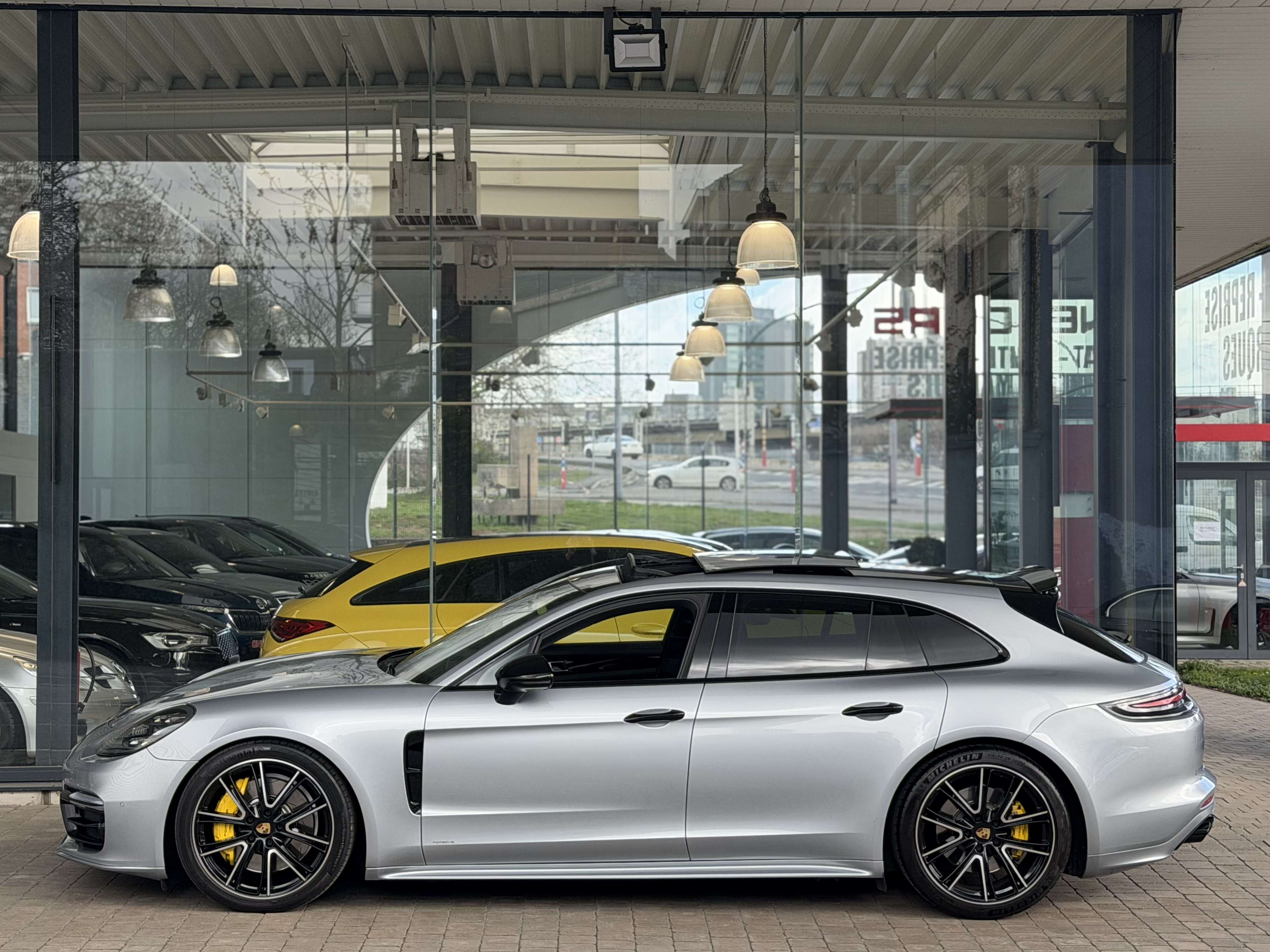 Porsche Panamera (TURISMO TURBO 4S SPORT )TOIT PANO JA21 FUL OPTION