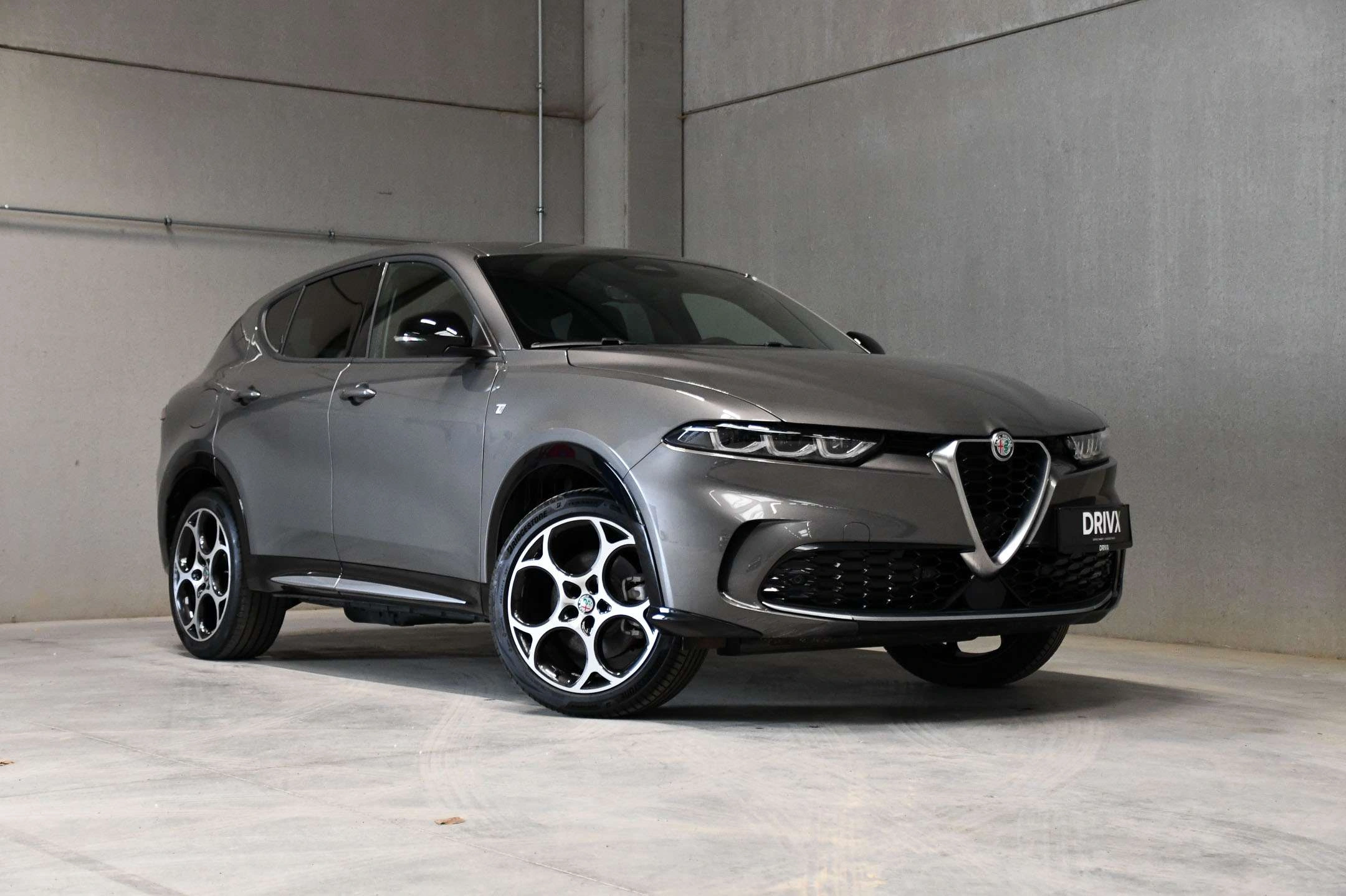 Alfa Romeo Tonale Ti - Plug-in - 1.3 - 4x4 - Carplay - ACC - KeyLess
