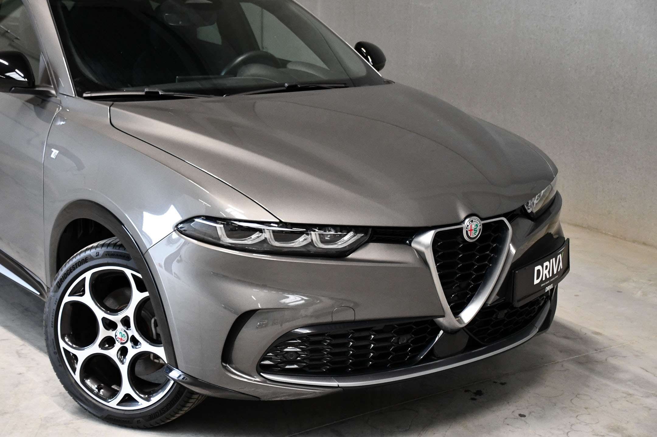 Alfa Romeo Tonale Ti - Plug-in - 1.3 - 4x4 - Carplay - ACC - KeyLess