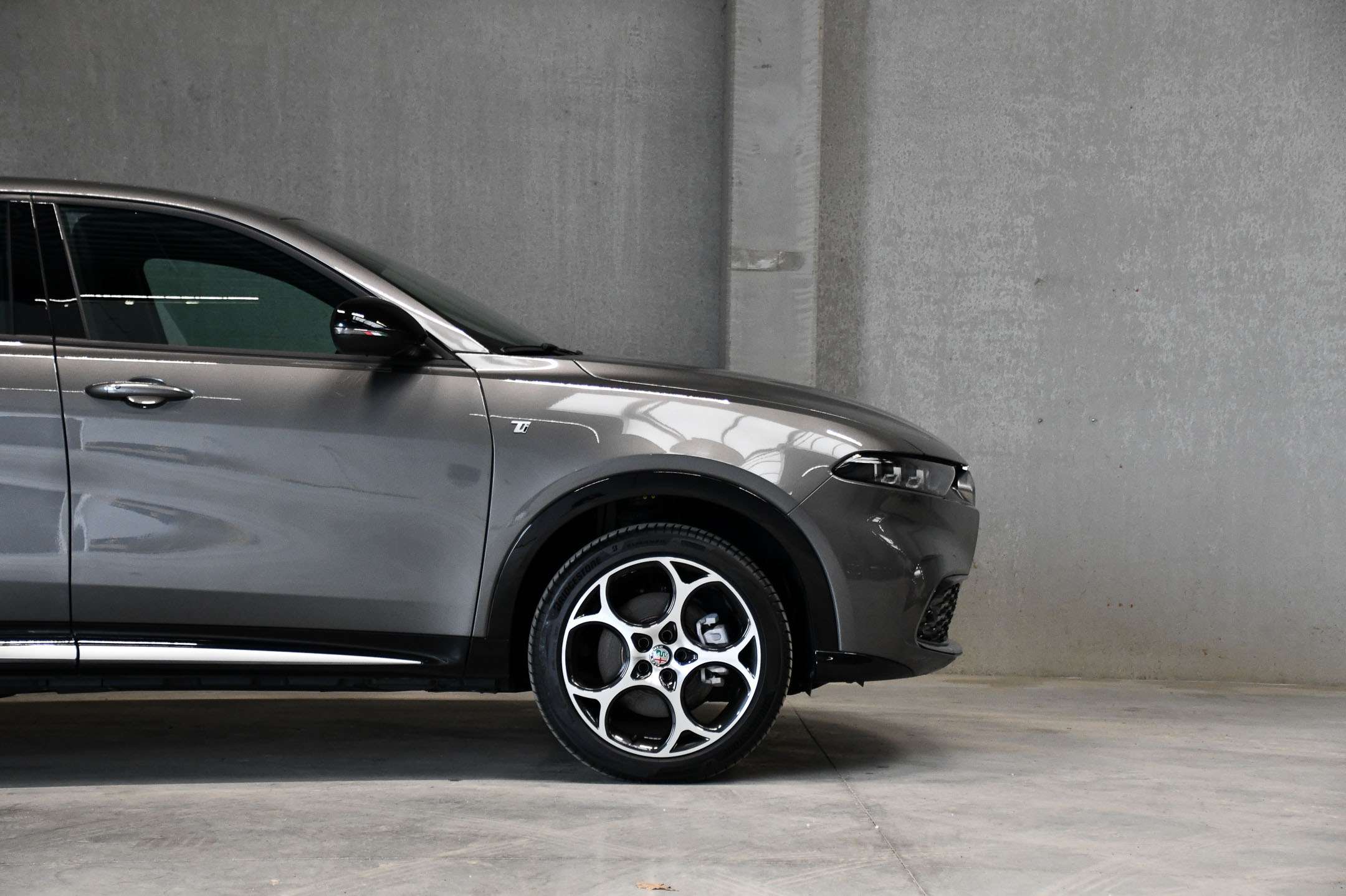 Alfa Romeo Tonale Ti - Plug-in - 1.3 - 4x4 - Carplay - ACC - KeyLess