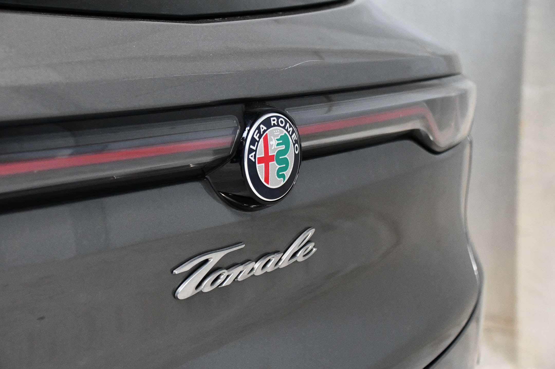 Alfa Romeo Tonale Ti - Plug-in - 1.3 - 4x4 - Carplay - ACC - KeyLess