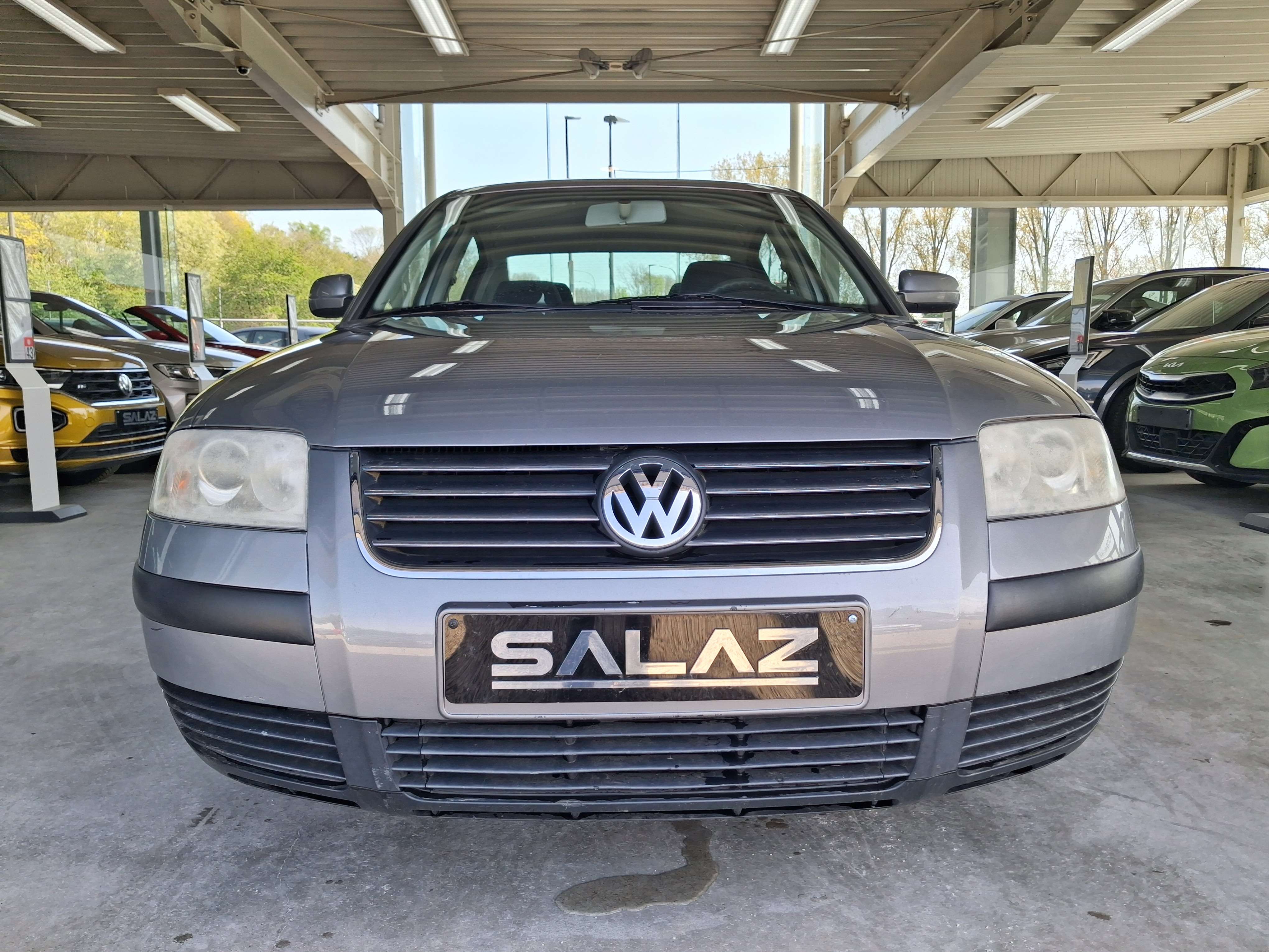 Volkswagen Passat 1.6i Comfortline/EXPORT/PERTE D EAU /