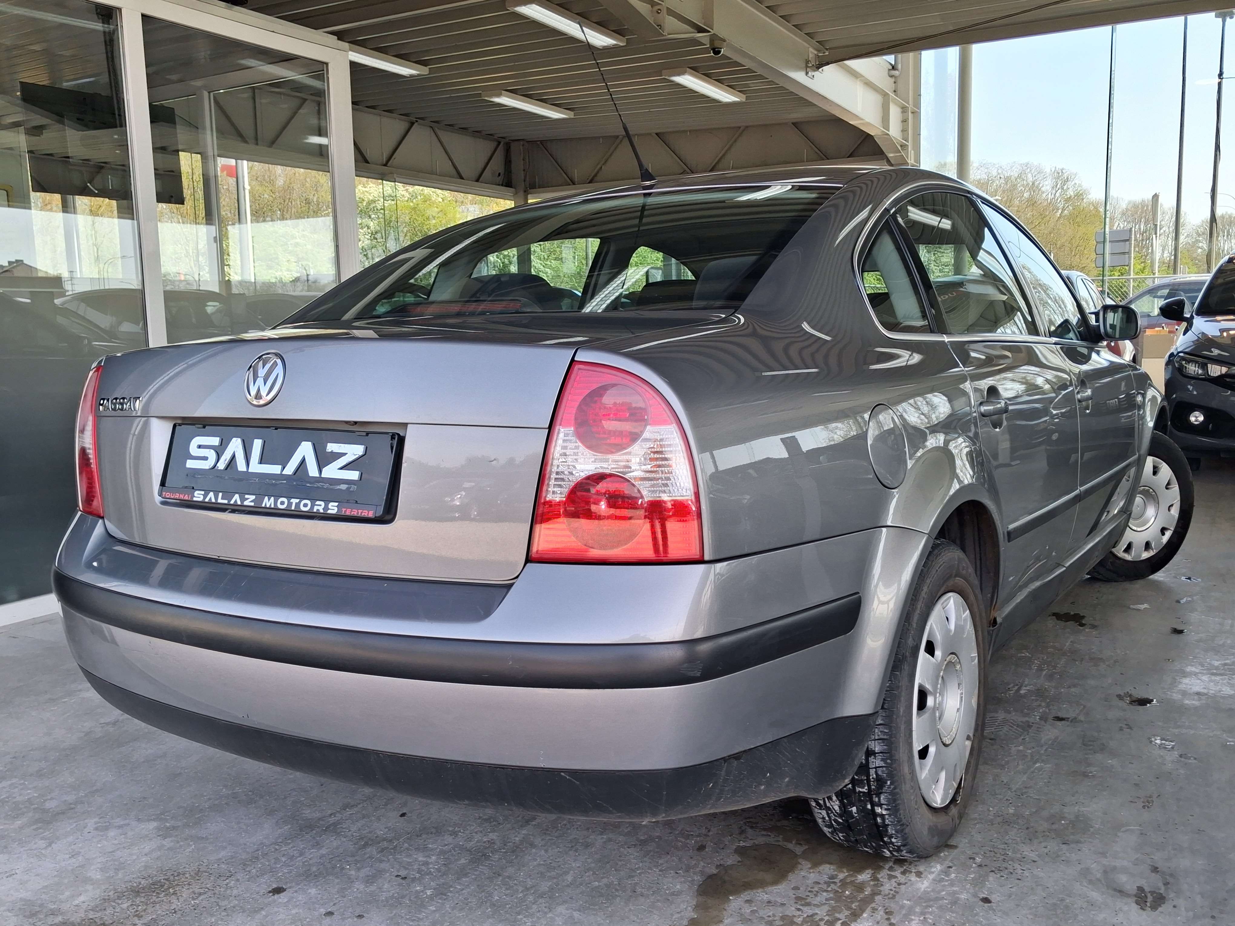 Volkswagen Passat 1.6i Comfortline/EXPORT/PERTE D EAU /