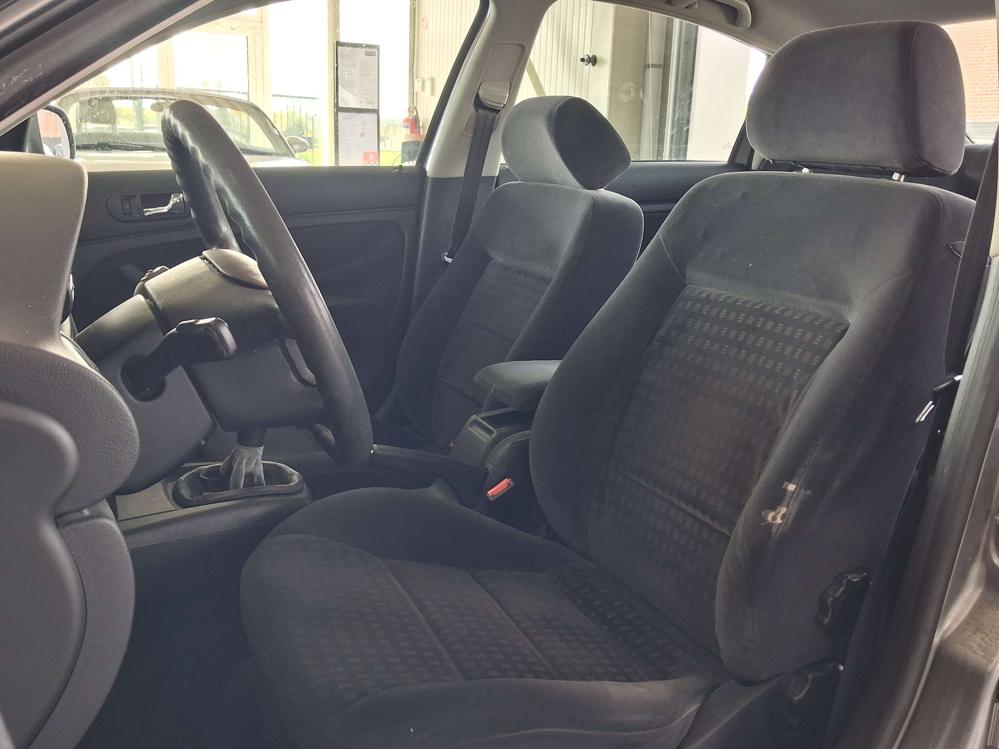 Volkswagen Passat 1.6i Comfortline/EXPORT/PERTE D EAU /