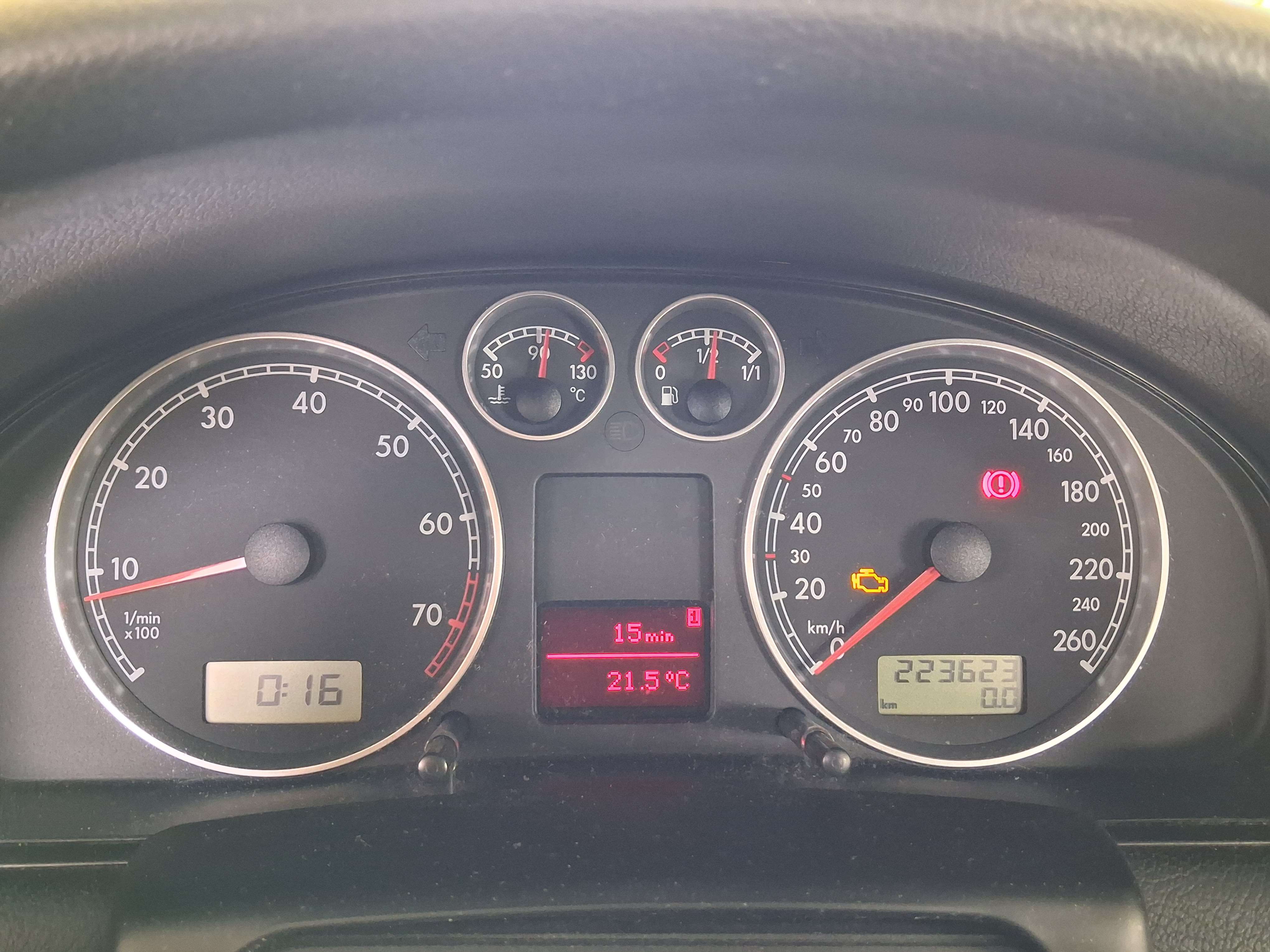 Volkswagen Passat 1.6i Comfortline/EXPORT/PERTE D EAU /