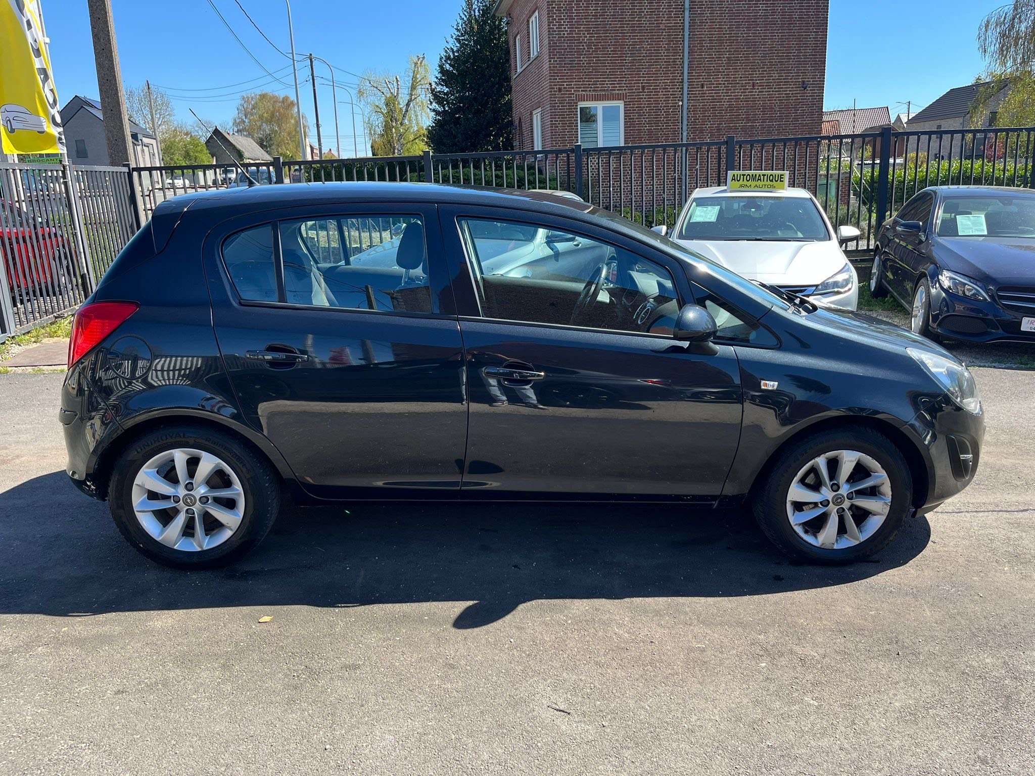 Opel Corsa 1.2i Cosmo 5 PORTES *** CLIM/REGULATEUR/BLUETOOTH
