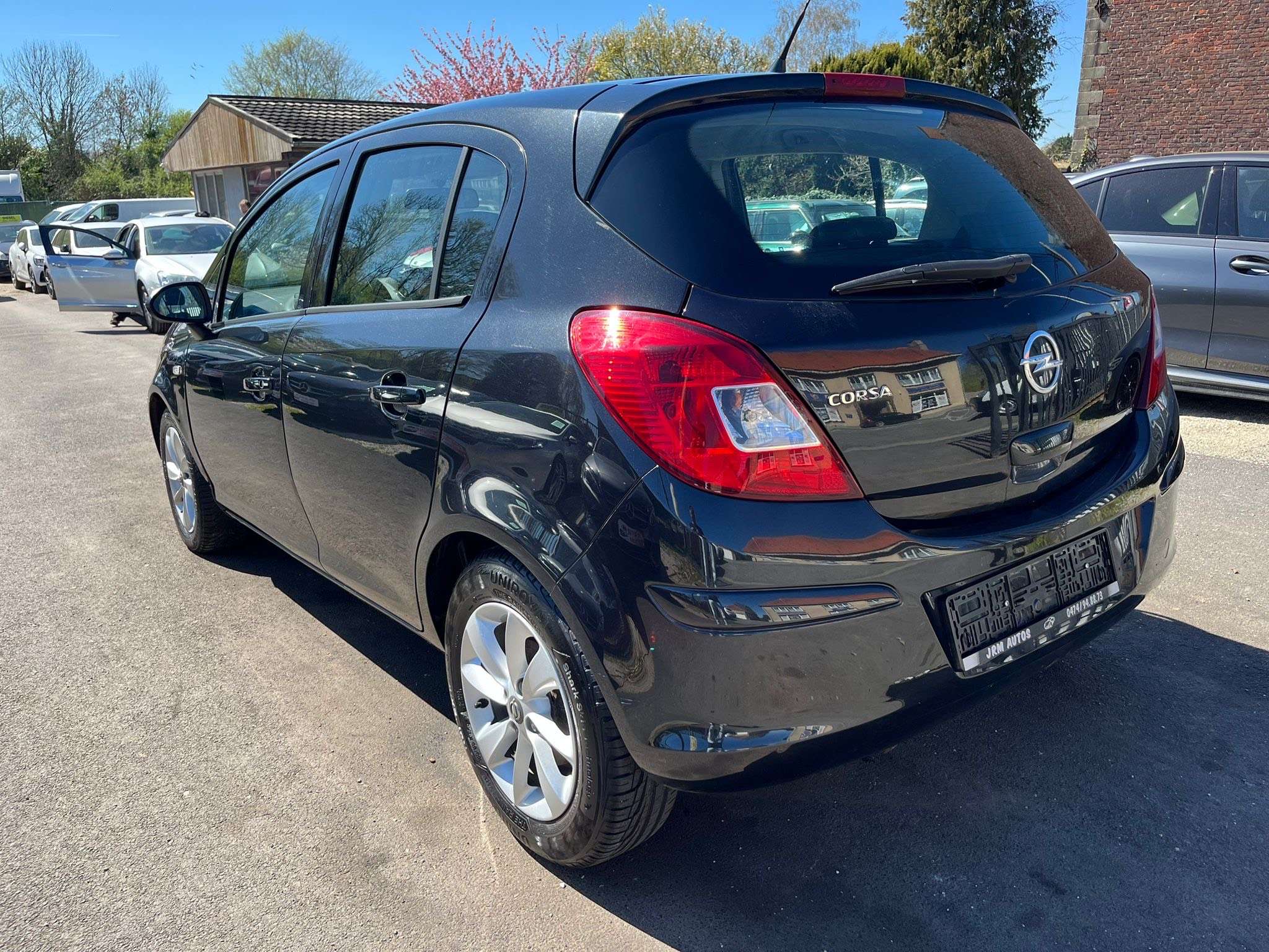 Opel Corsa 1.2i Cosmo 5 PORTES *** CLIM/REGULATEUR/BLUETOOTH