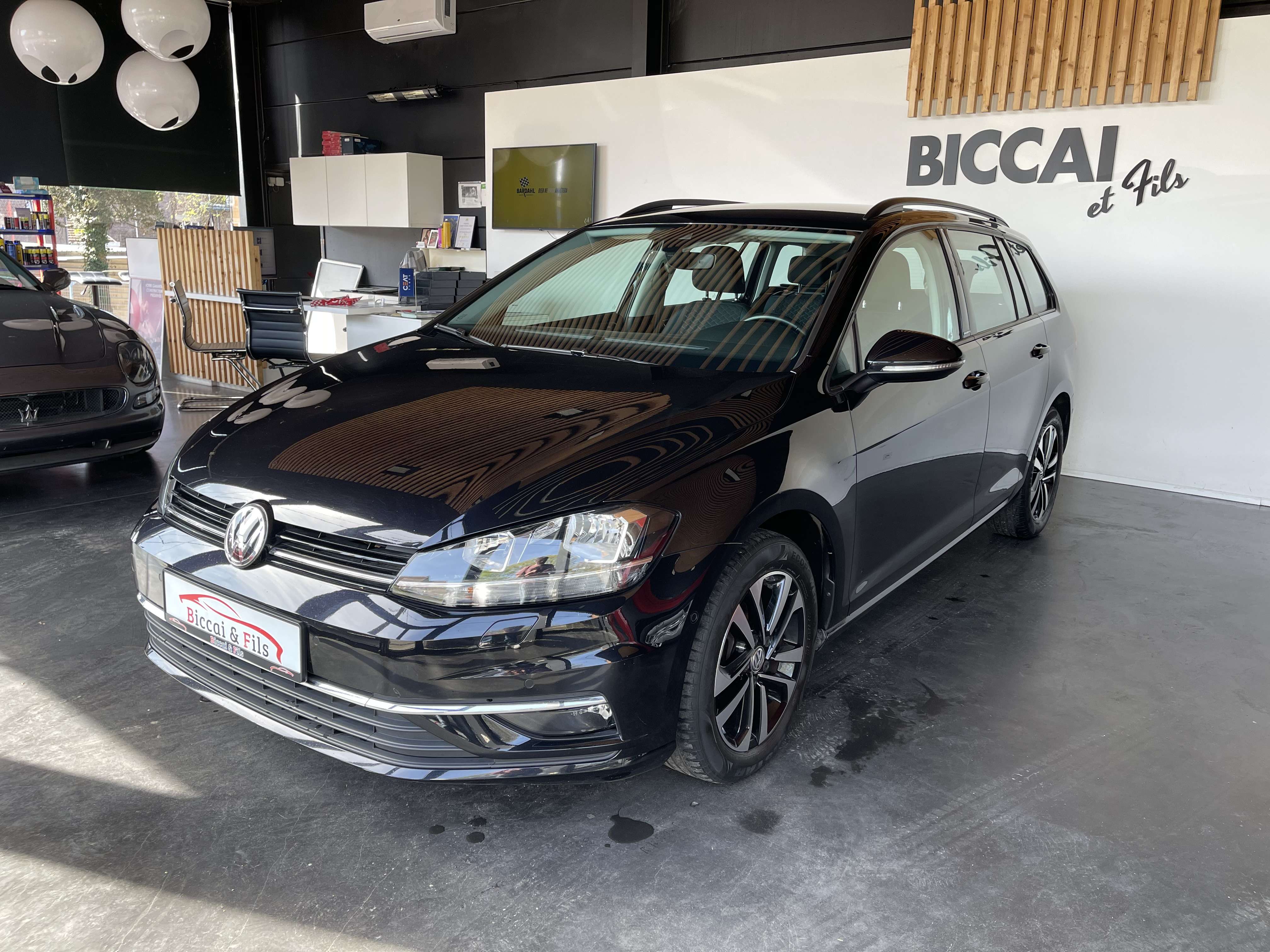 Volkswagen Golf Variant Golf SW 1.6 SCR TDi DSG