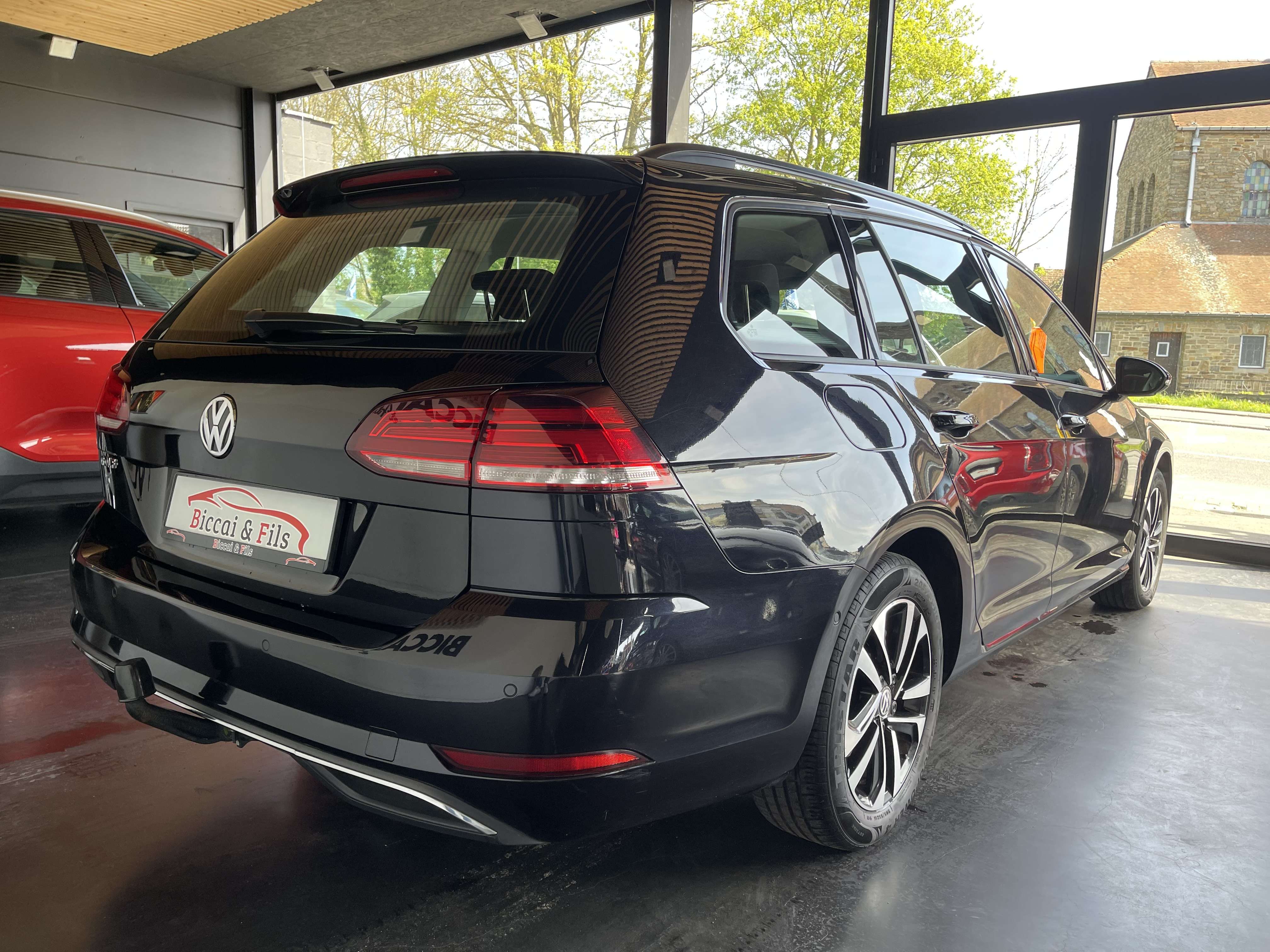 Volkswagen Golf Variant Golf SW 1.6 SCR TDi DSG