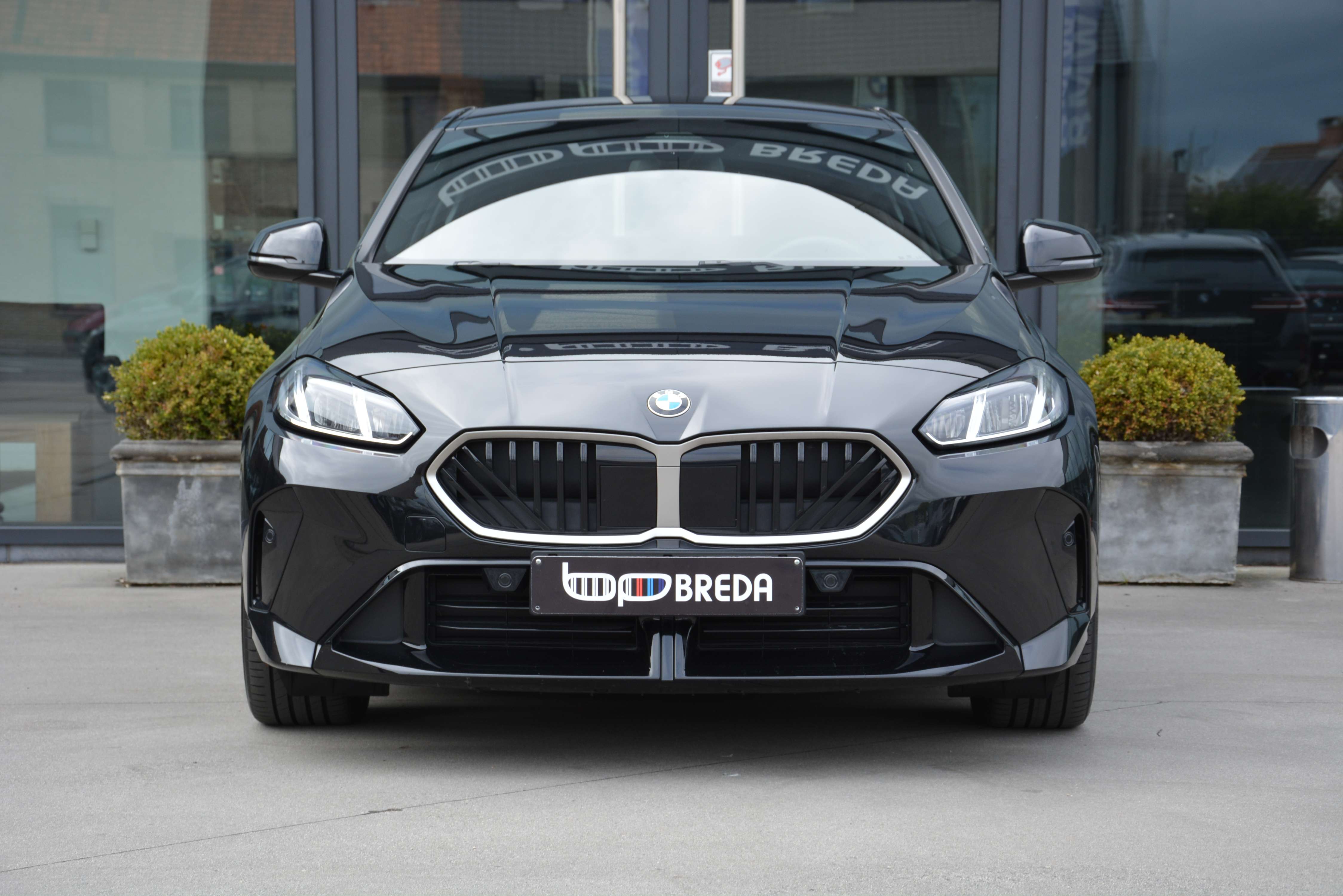 BMW 120 I M-Sport/ Alcantara sport seats/ Camera/ Carplay