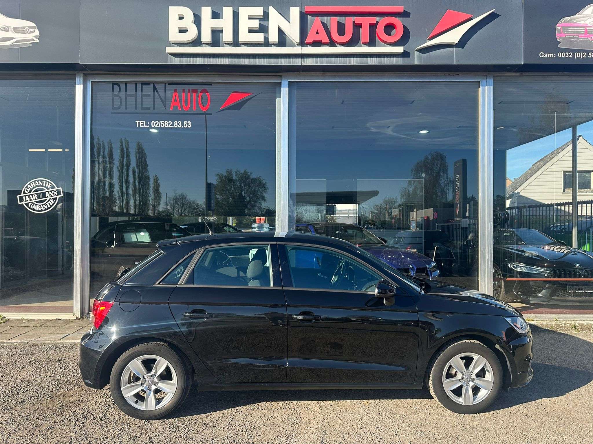 Audi A1 1.0 CREDIT à 0%  265€ Par mois!!/ AIRCO / NAVI / BLUETOOTH /GARANTIE 12 MOIS
