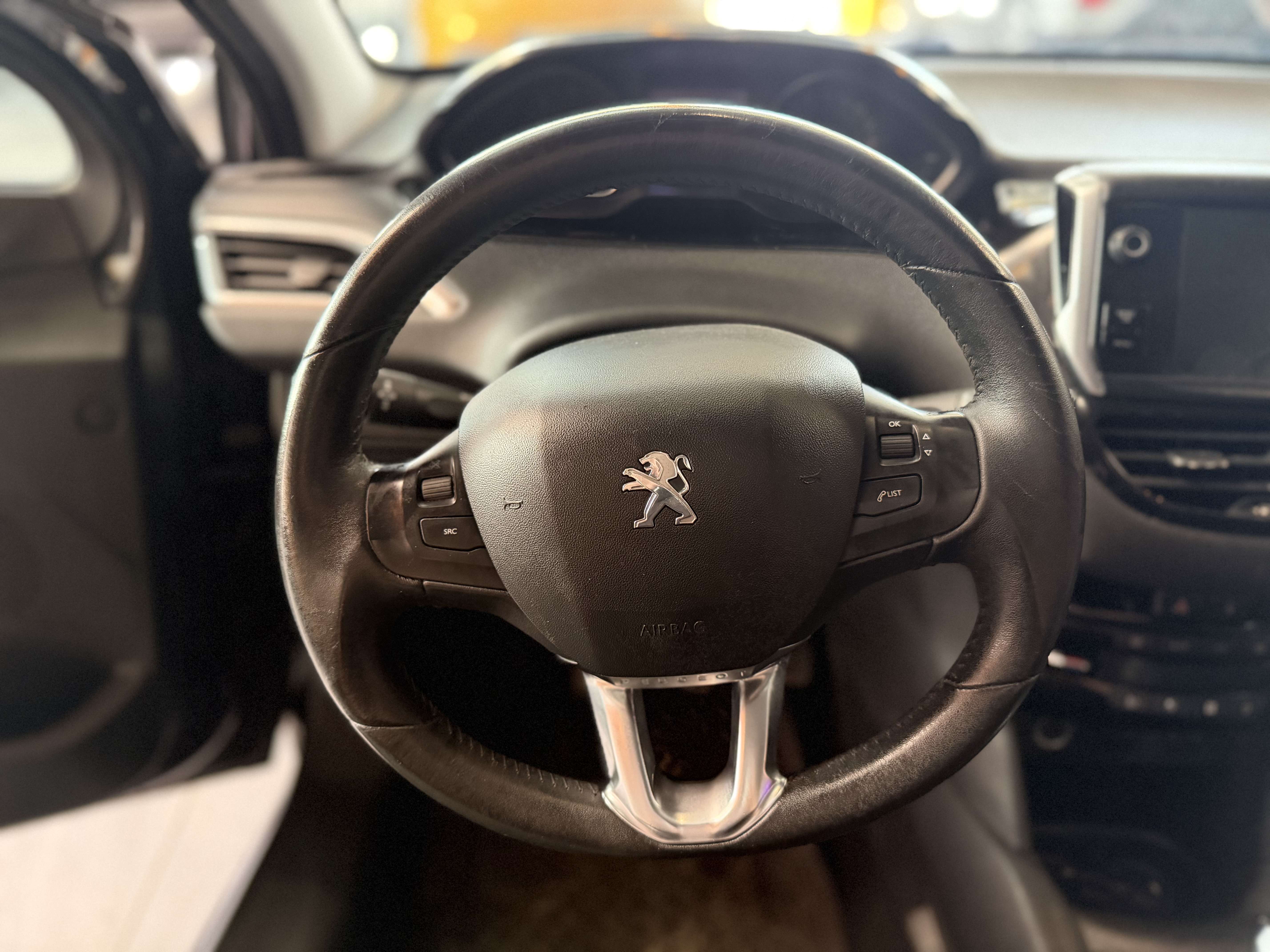 Peugeot 208 208 1.6 e-HDi Allure STT ETG/12 mois de garantie