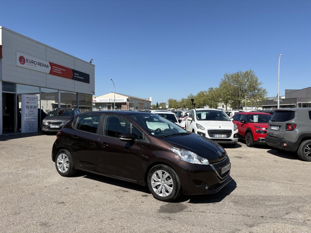 Peugeot 208 1.4 HDI BVM5 ACTIVE