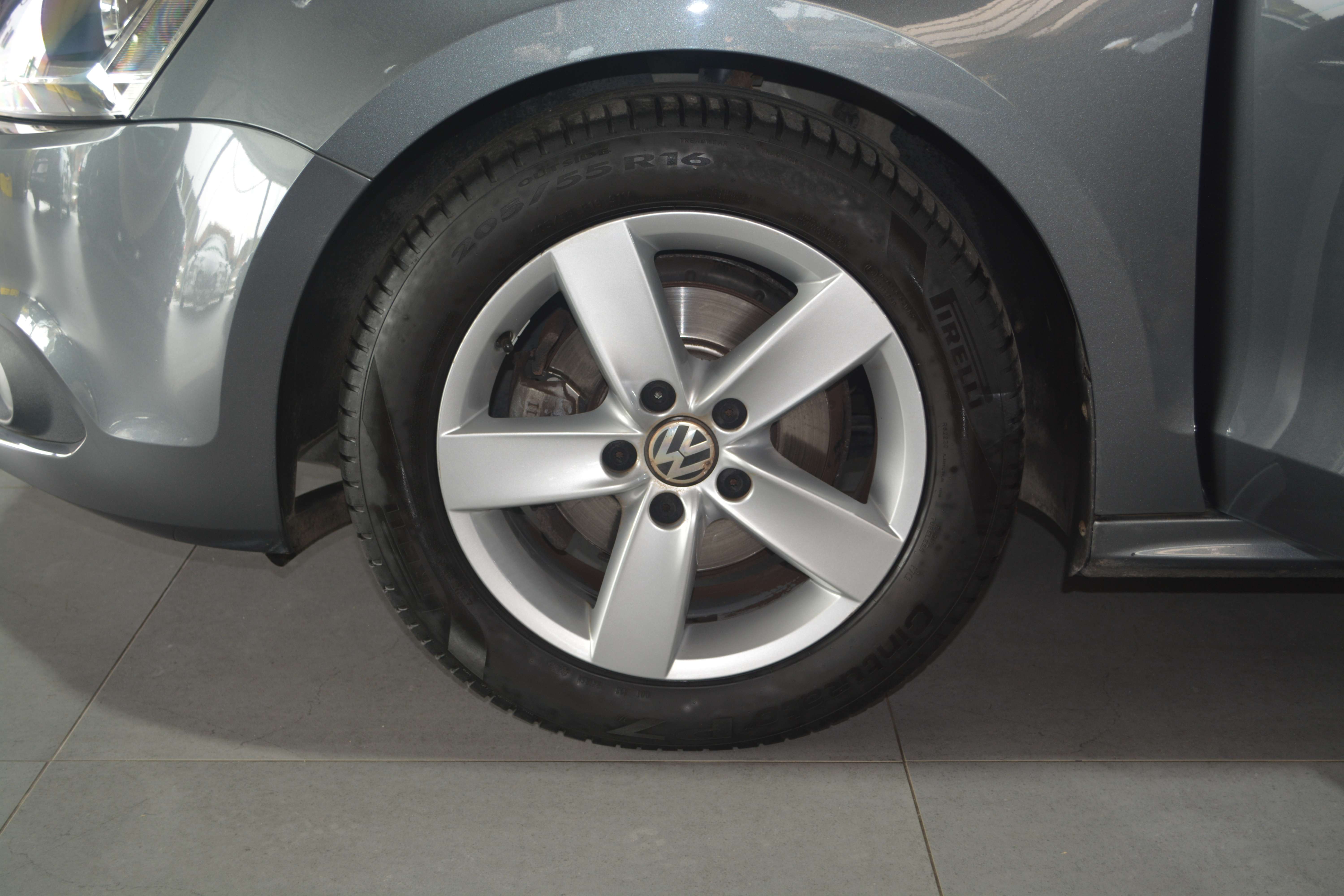 Volkswagen Jetta Jetta 1.2 TSI Comfortline / NAVIGATIE / CRUISE / AIRCO AUT.