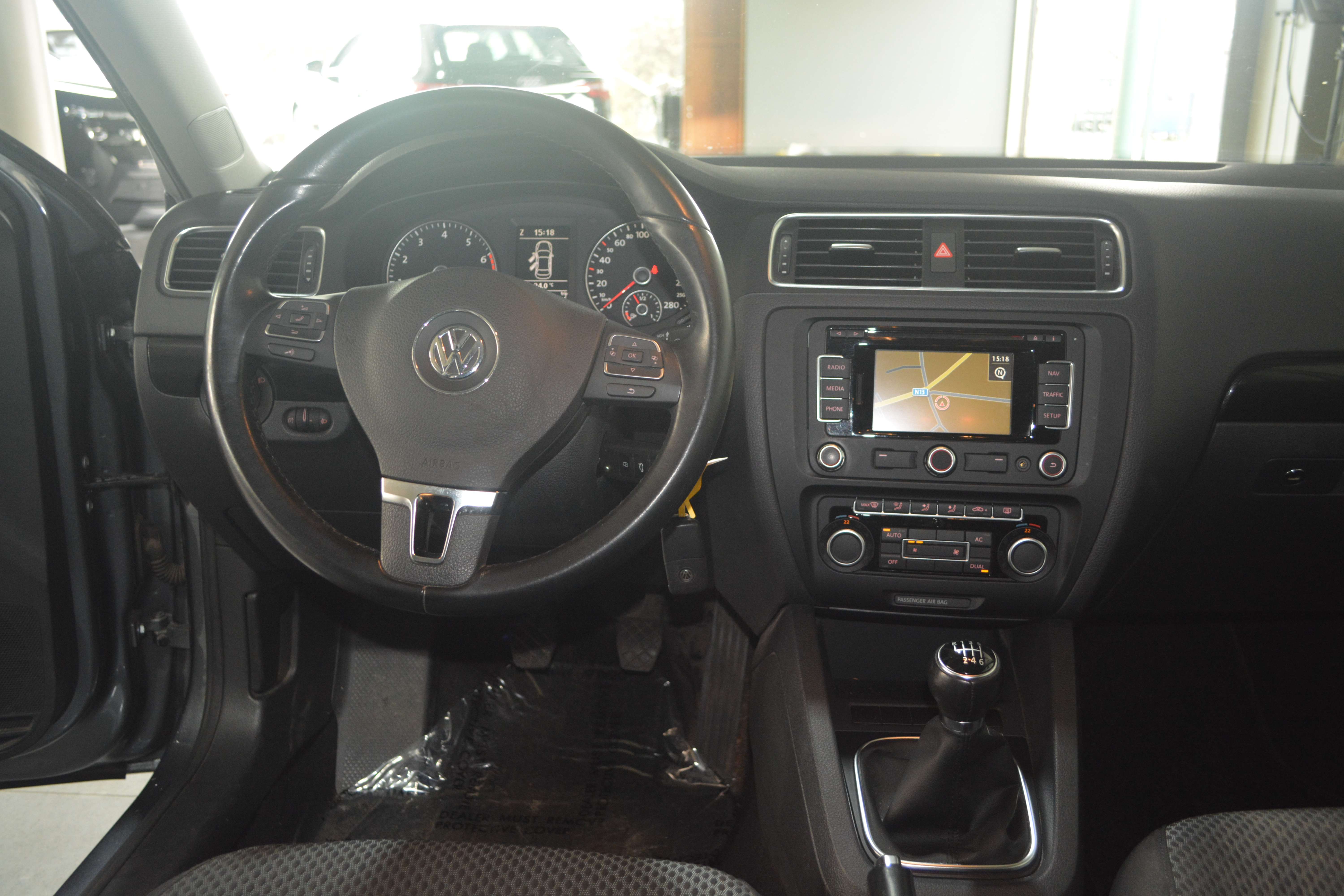 Volkswagen Jetta Jetta 1.2 TSI Comfortline / NAVIGATIE / CRUISE / AIRCO AUT.