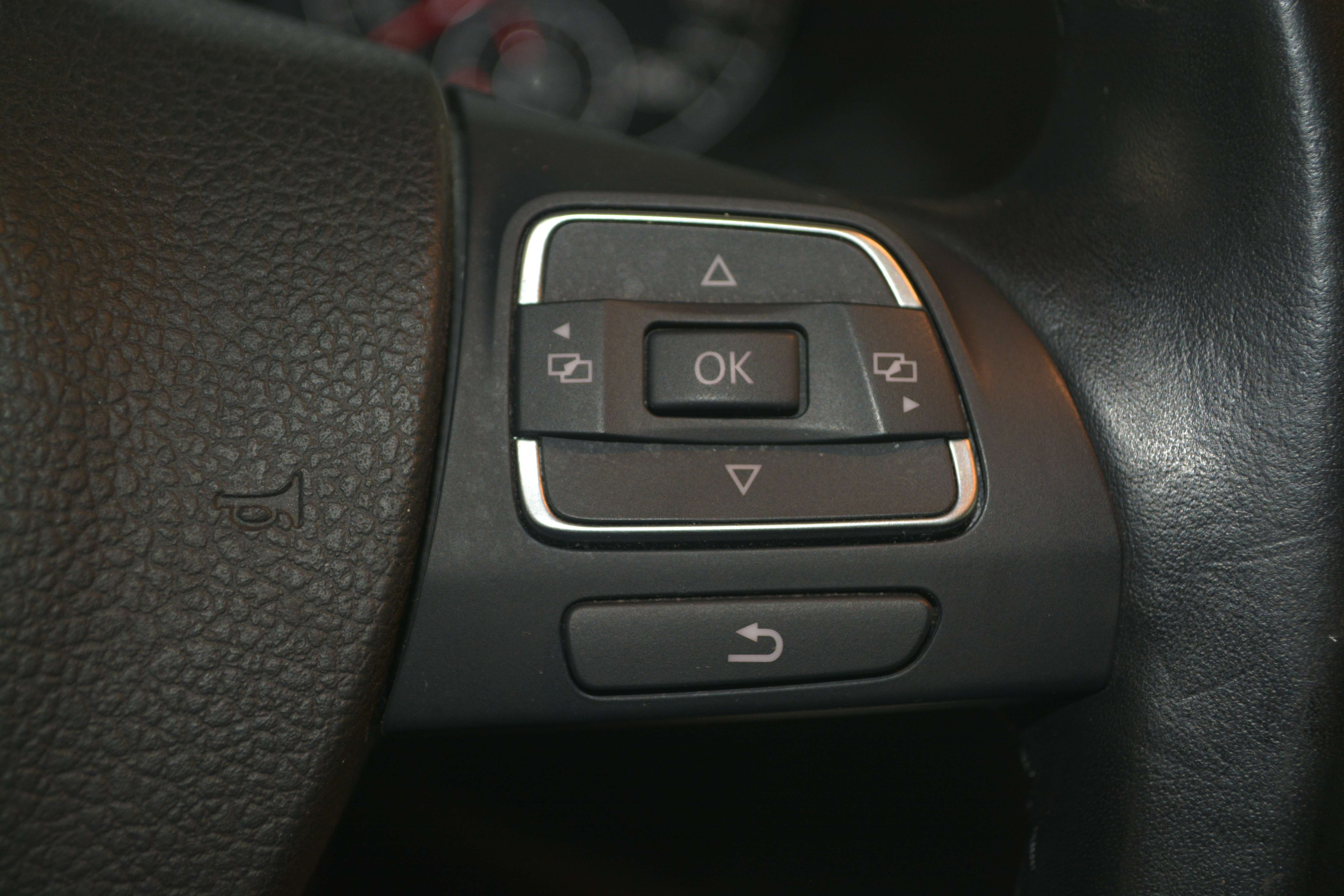Volkswagen Jetta Jetta 1.2 TSI Comfortline / NAVIGATIE / CRUISE / AIRCO AUT.