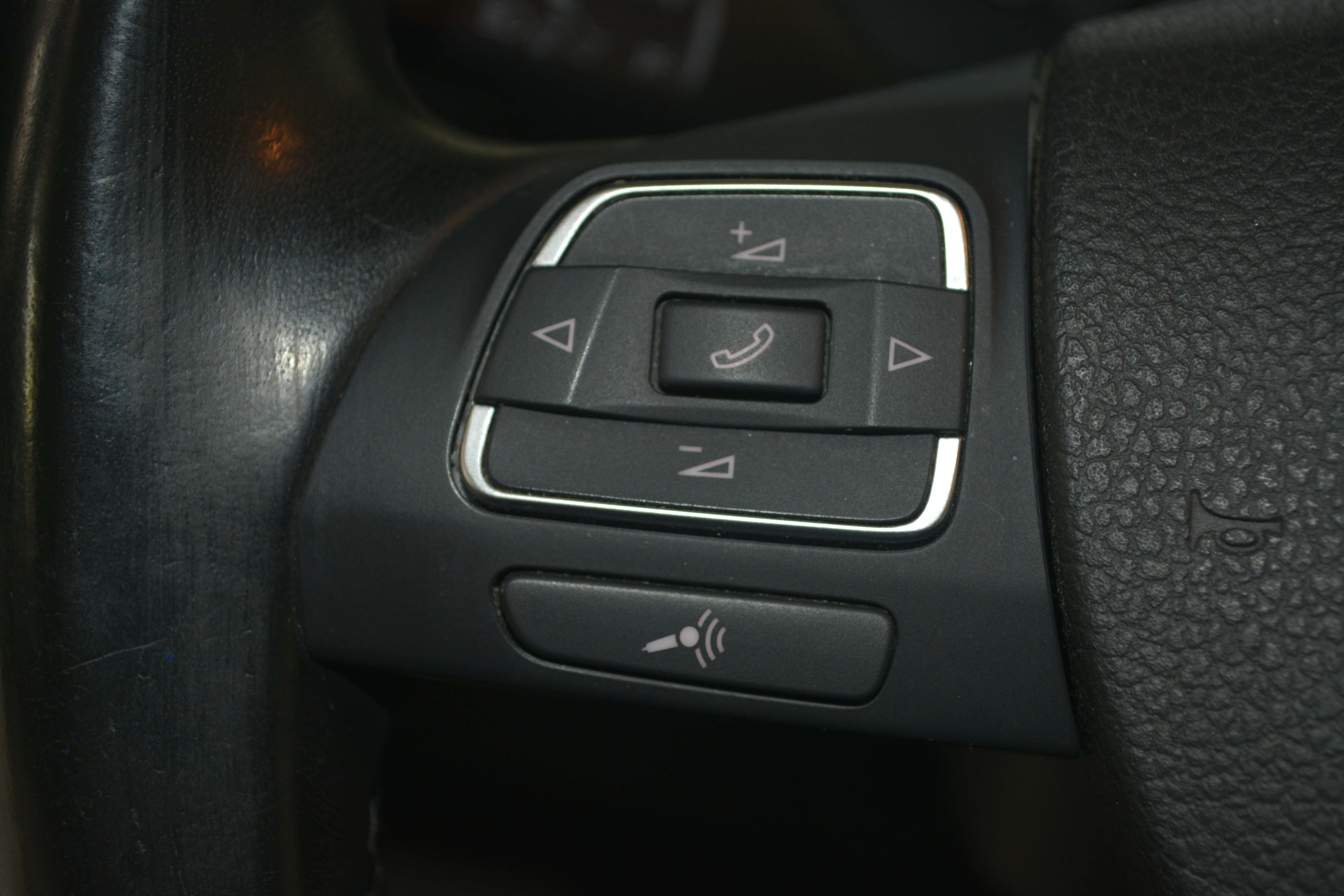 Volkswagen Jetta Jetta 1.2 TSI Comfortline / NAVIGATIE / CRUISE / AIRCO AUT.