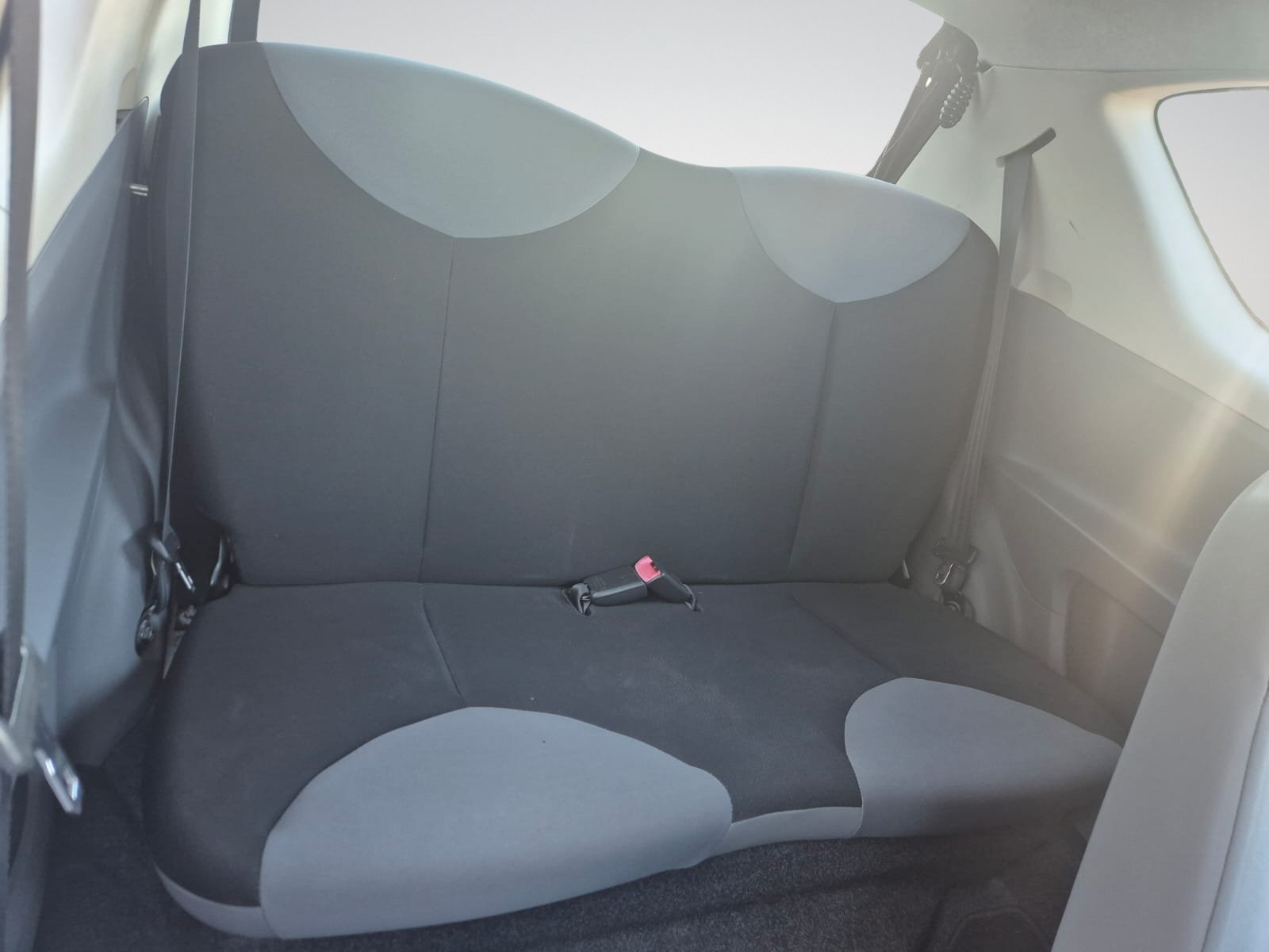 Peugeot 107 1.0i Urban Move / Garantie 12 Mois