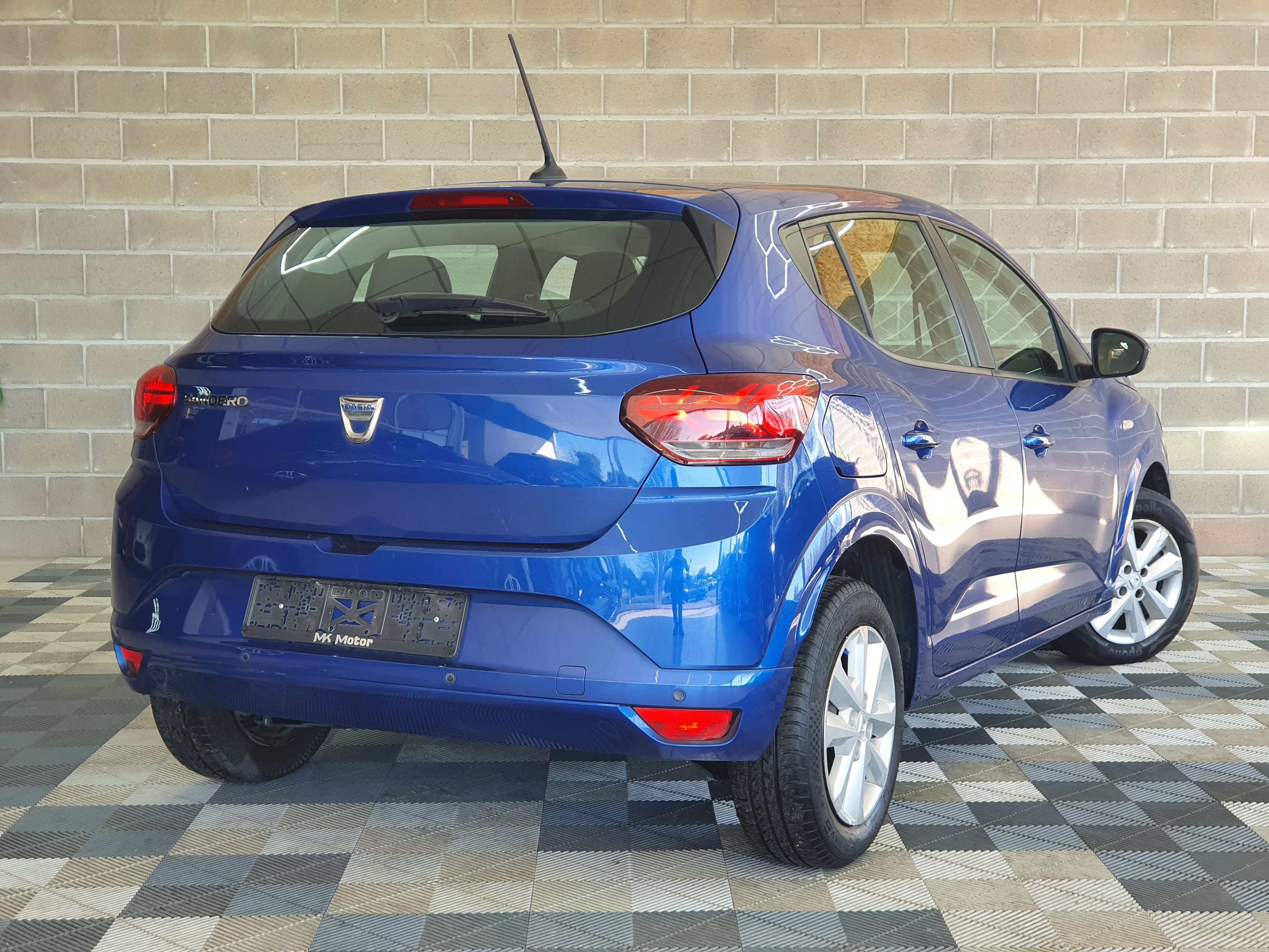 Dacia Sandero 🟢1.0 ESSENCE 91CV - 1ER MAIN - GARANTIE 12 MOIS