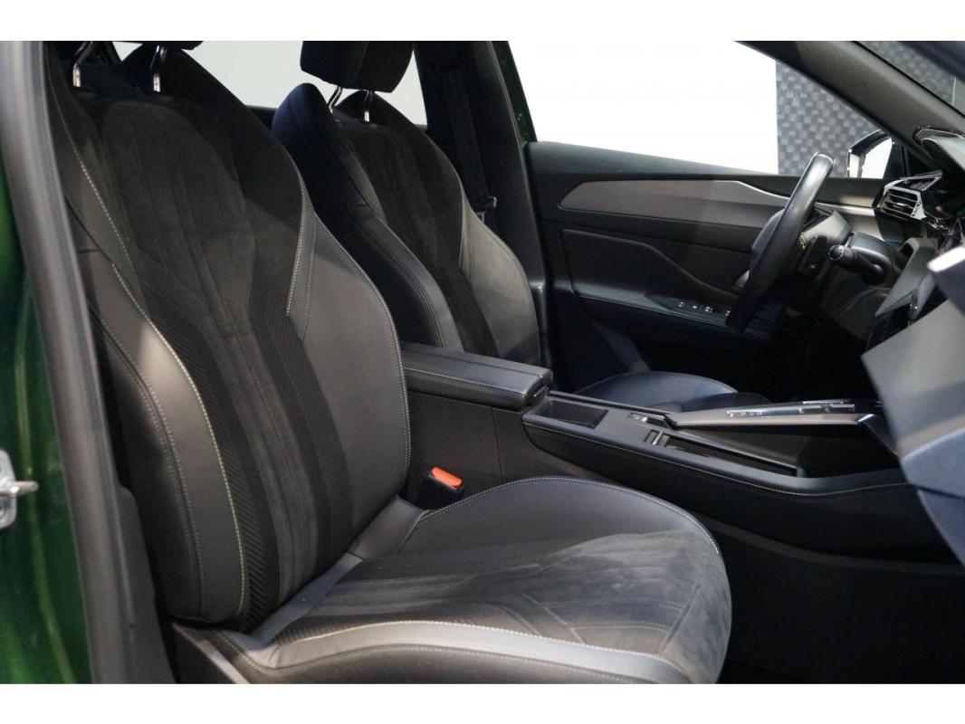 Peugeot 308 1.6 PHEV - 225 2021 BERLINE GT