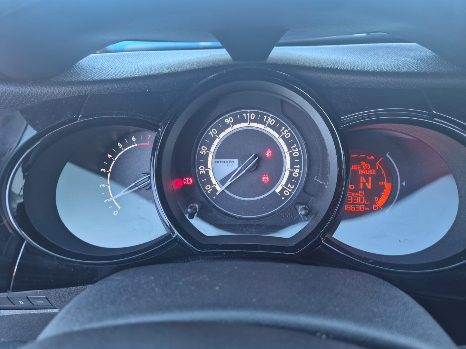 Citroen C3 1.2i Exclusive / Camera / GPS / USB / Garantie 12 Mois