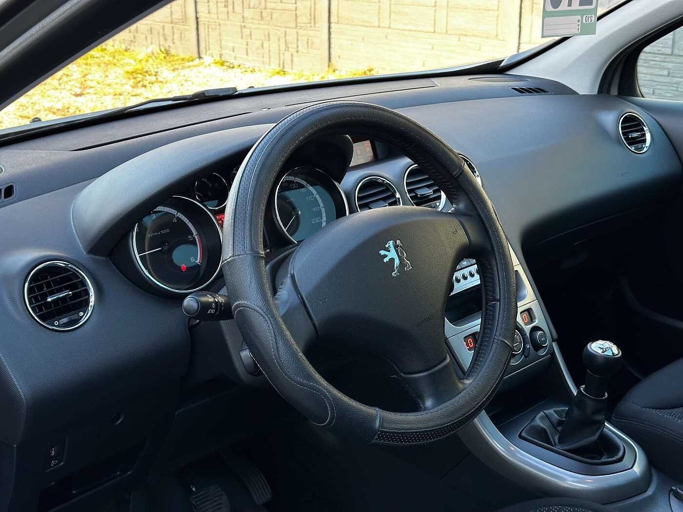 Peugeot 308 SW SW 16 HDi Premium PANORAMIQUE/CRUISE/CLIM