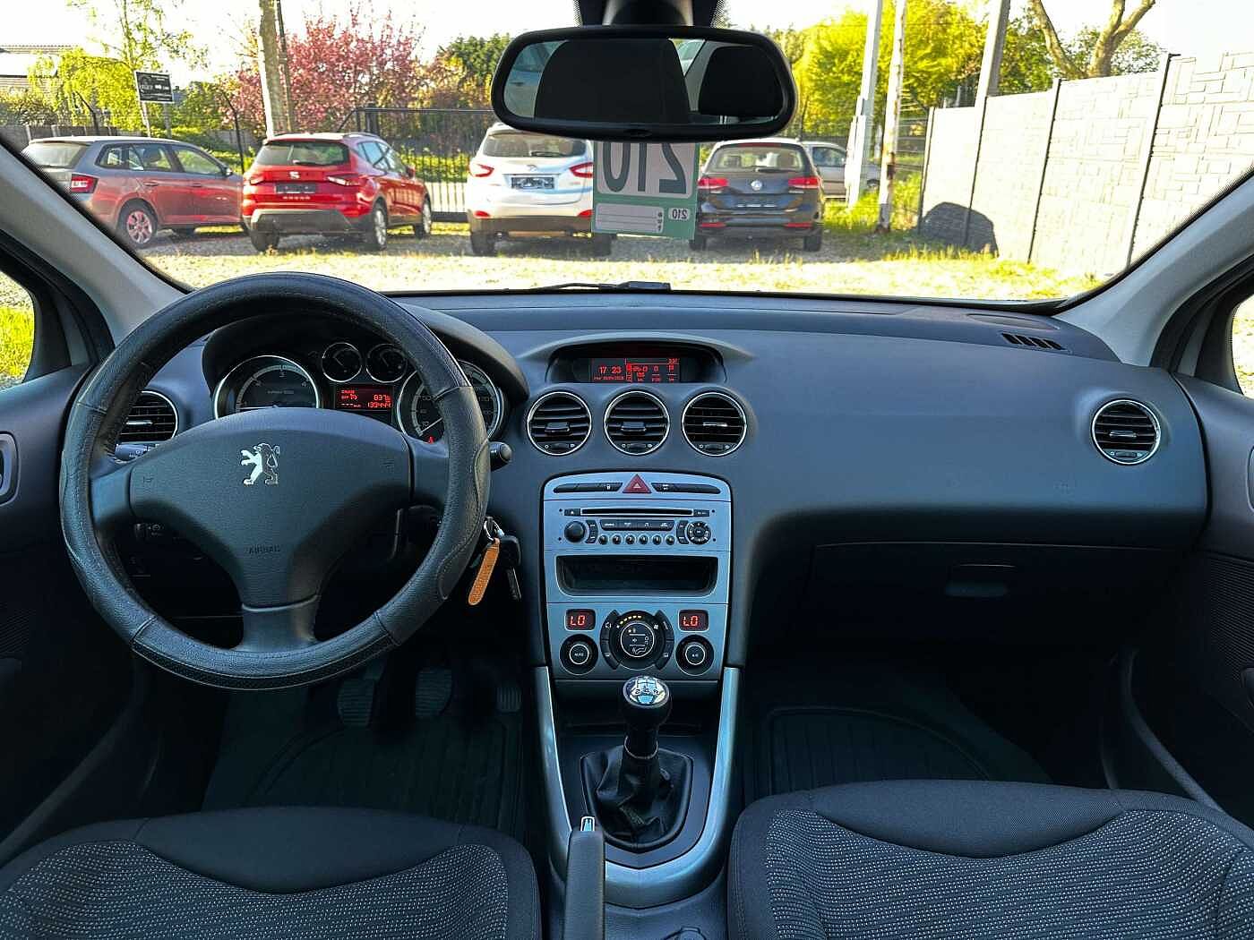 Peugeot 308 SW SW 16 HDi Premium PANORAMIQUE/CRUISE/CLIM