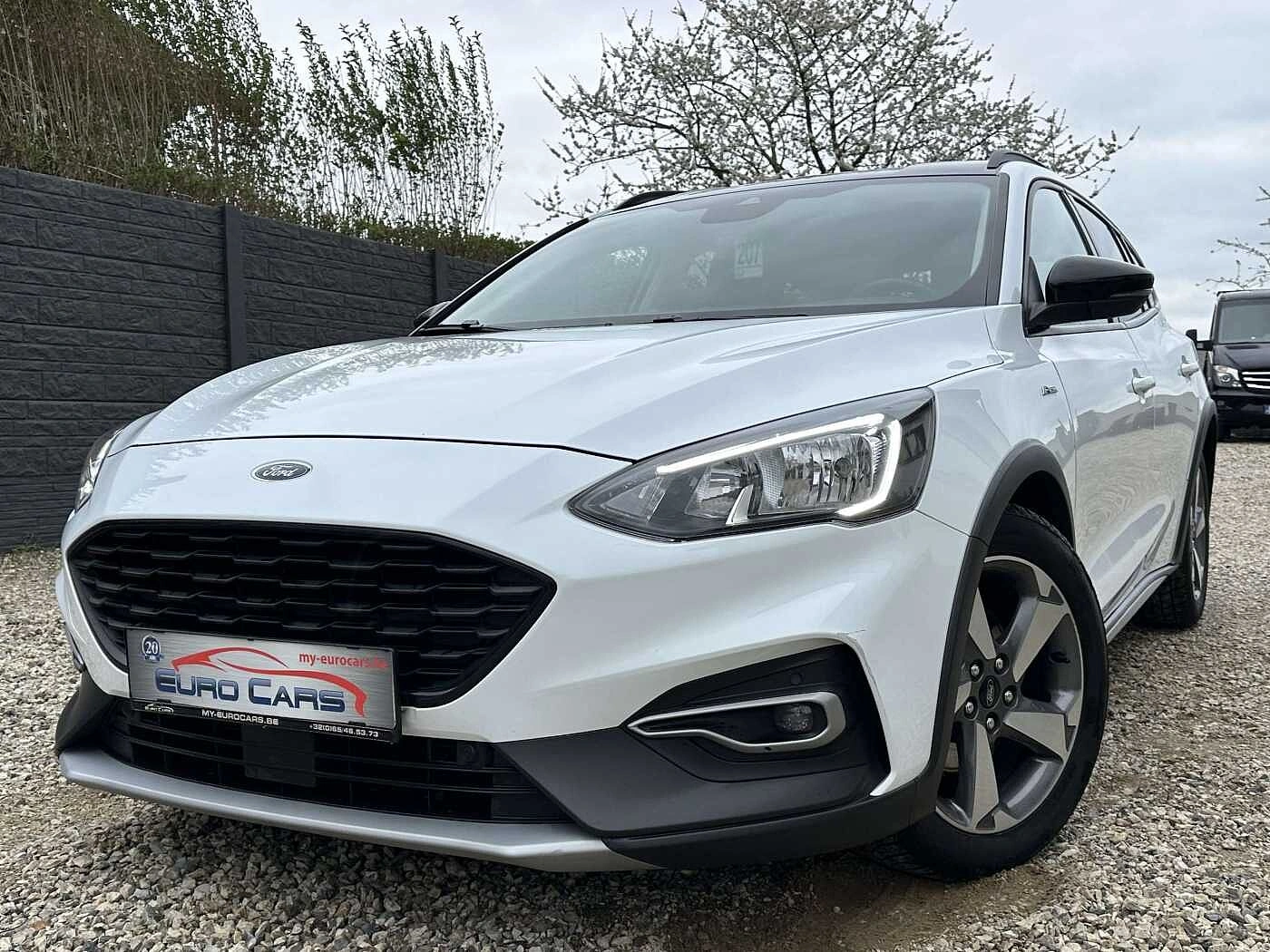 Ford Focus Active 1.0 EcoBoost Business FULL LED/GPS/CRUISE/SENSOR/CARPLAY
