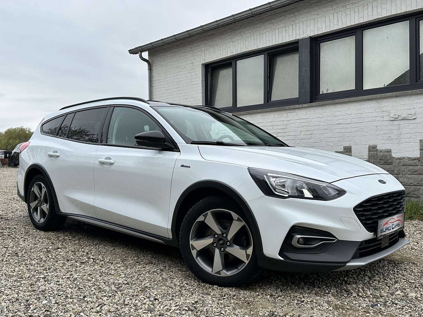 Ford Focus Active 1.0 EcoBoost Business FULL LED/GPS/CRUISE/SENSOR/CARPLAY