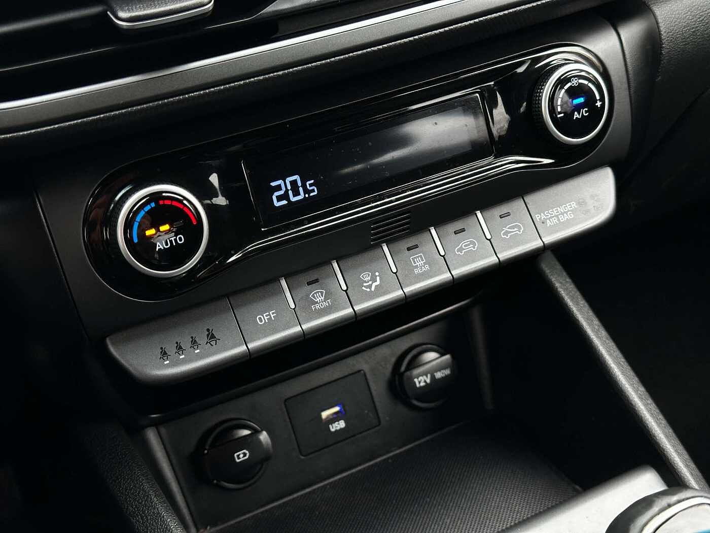 Hyundai KONA 1.0 T-GDi Twist LED/CARPLAY/CAMERA/SENSOR/CLIM/
