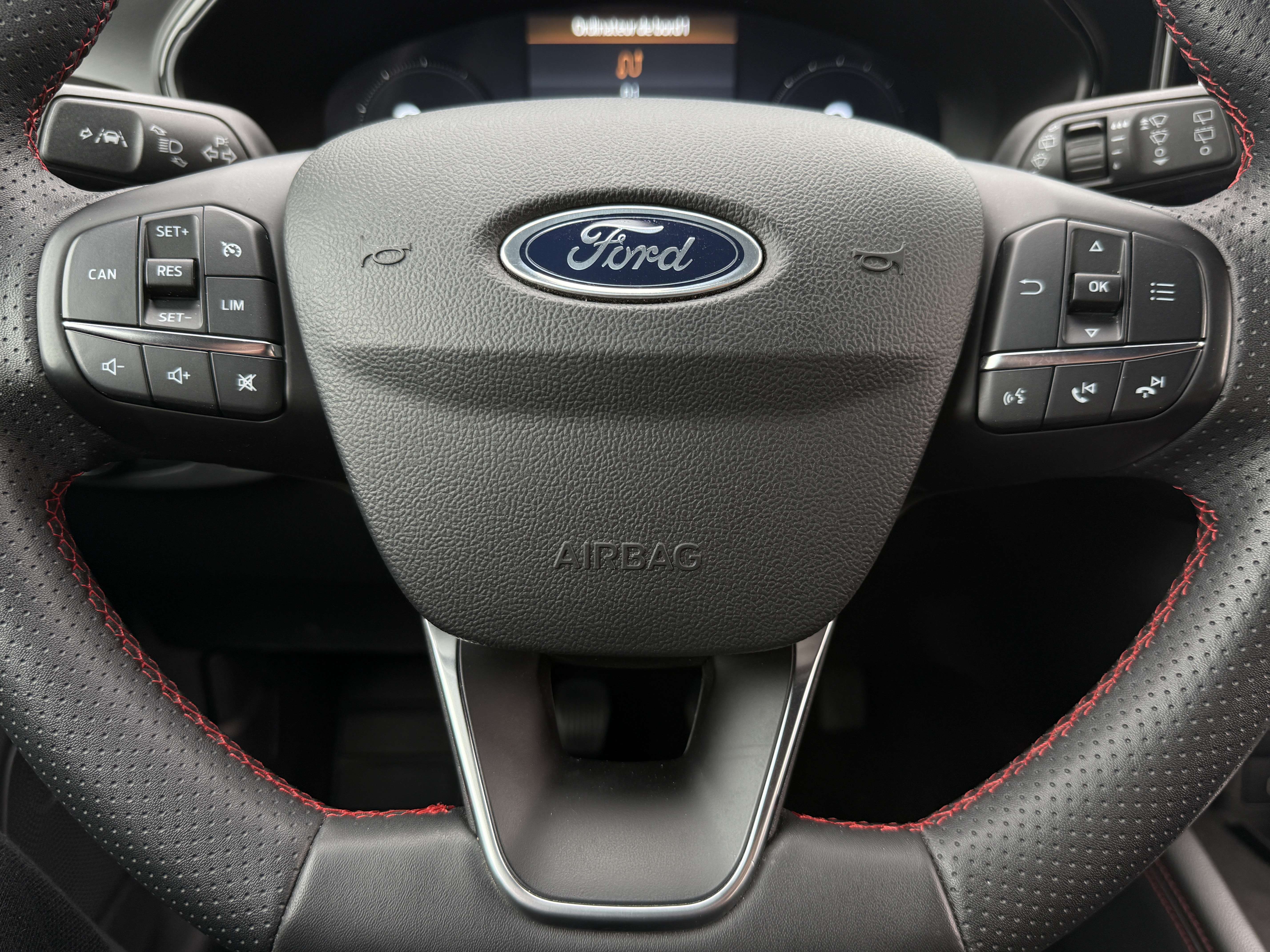Ford Focus Focus 1.0 EcoBoost MHEV ST-LINE /CarPlay/Navi/Led/Caméra/Pdc/J.a/Garantie/